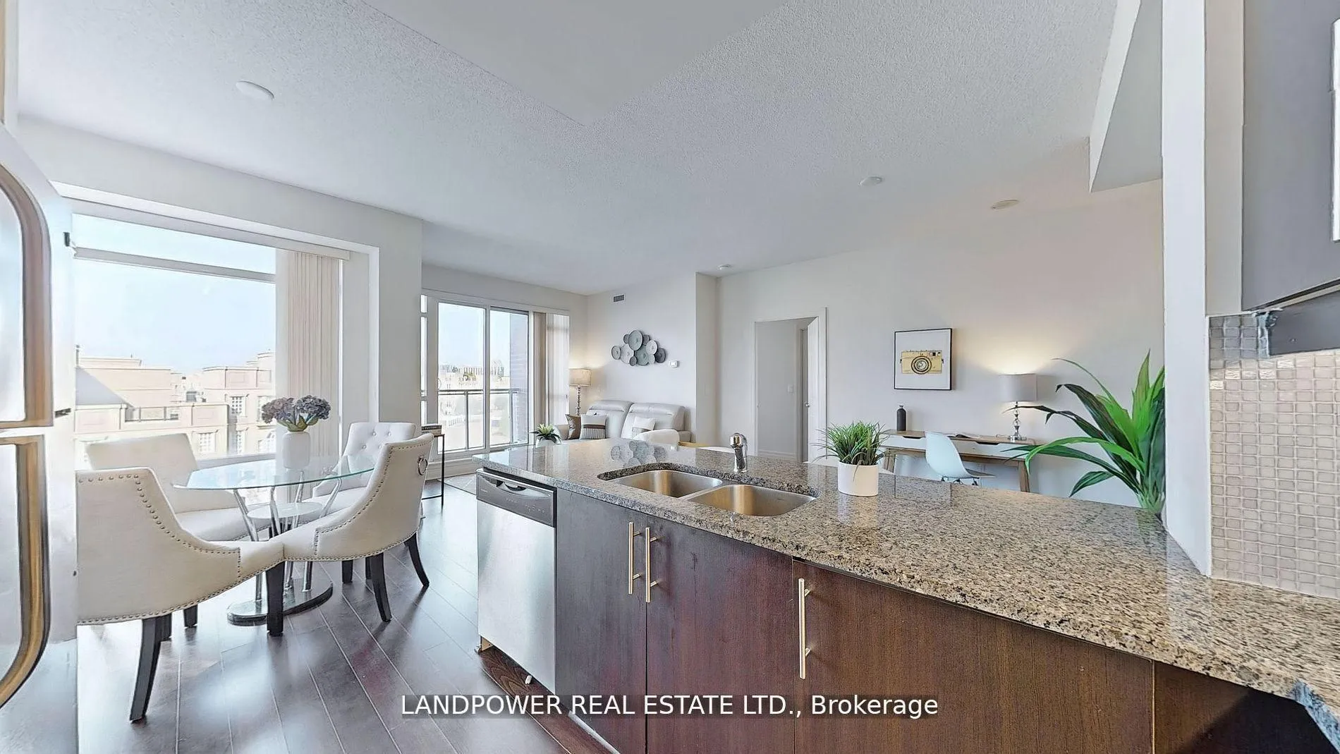 Photo 18 of Unit 415, 8130 Birchmount Road, Markham, Unionville — HOMEH
