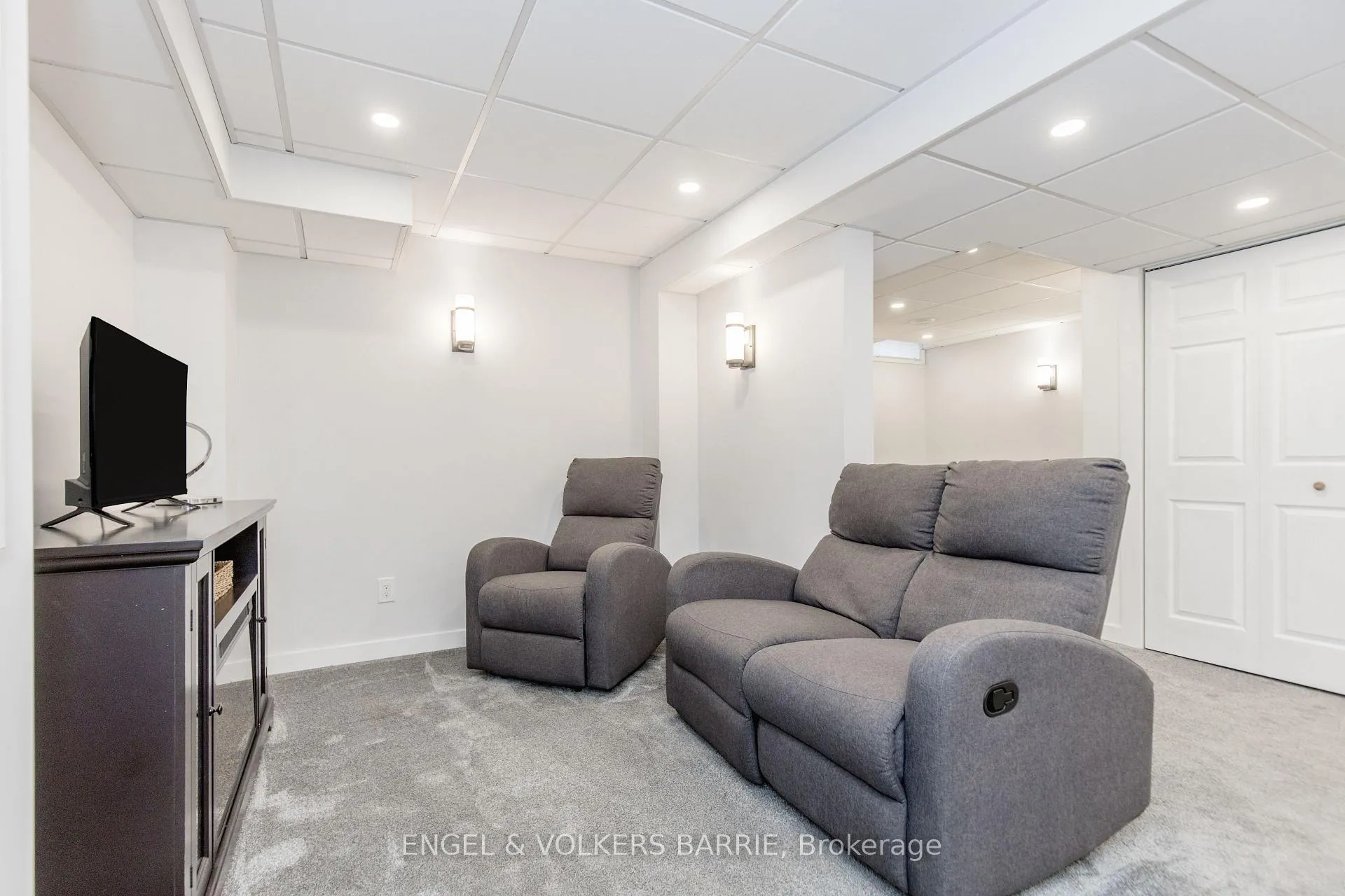 Photo 32 of 24 Legion Way, Essa, Angus — HOMEH