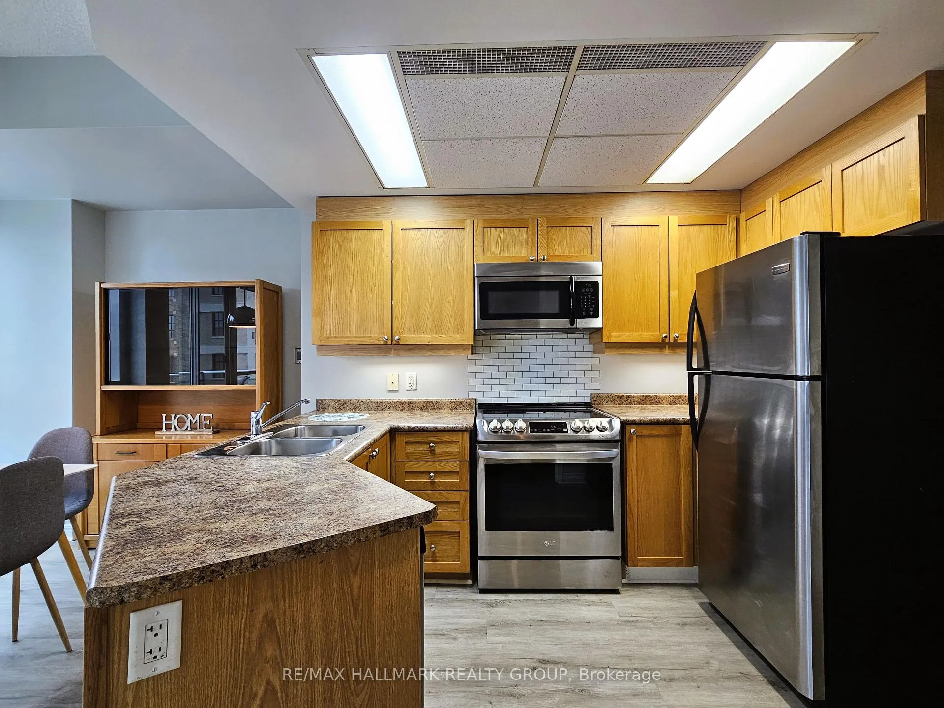 Photo 7 of Unit 308, 134 York Street, Ottawa, Lower Town/Byward Market — HOMEH