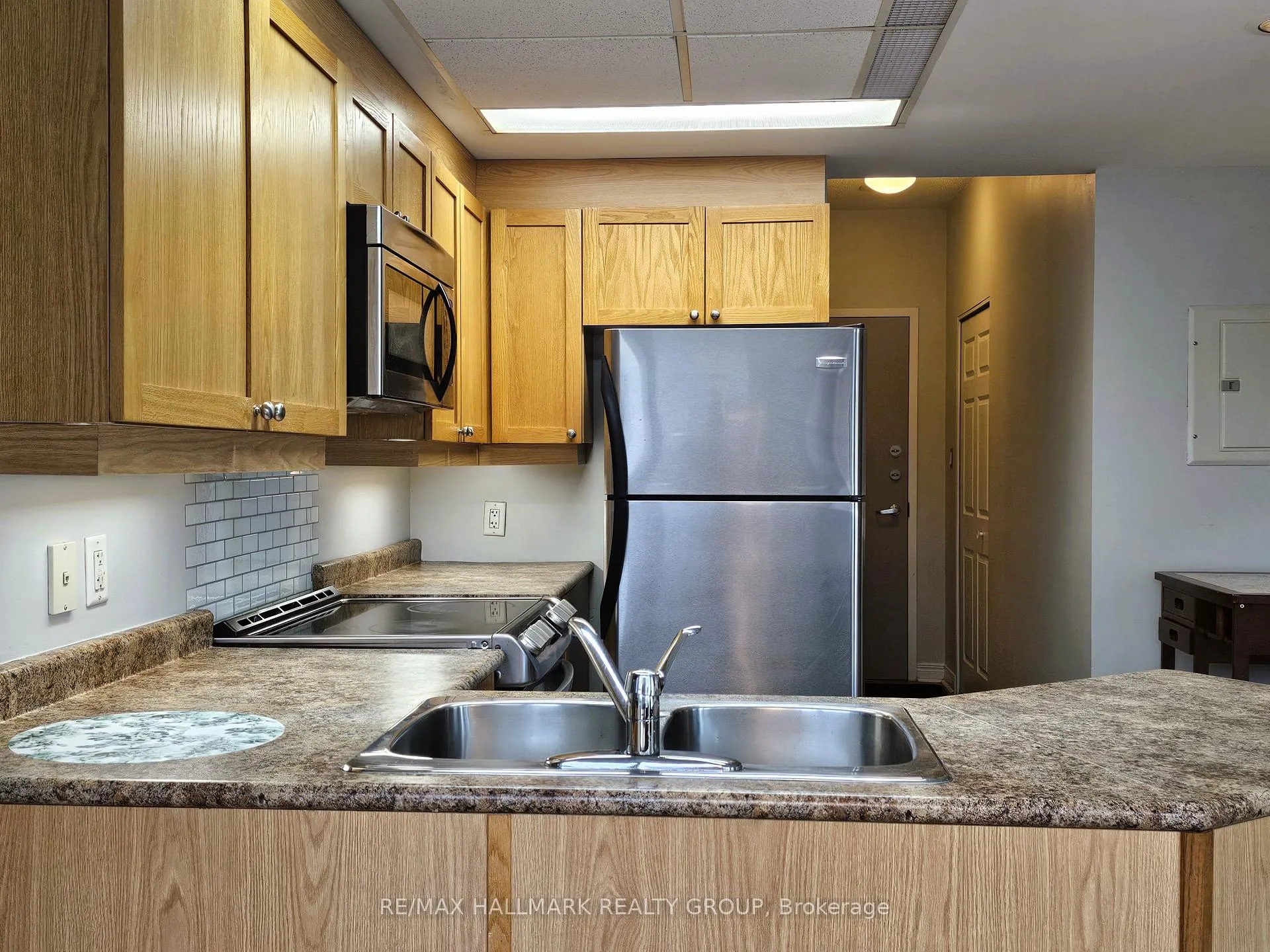 Photo 8 of Unit 308, 134 York Street, Ottawa, Lower Town/Byward Market — HOMEH