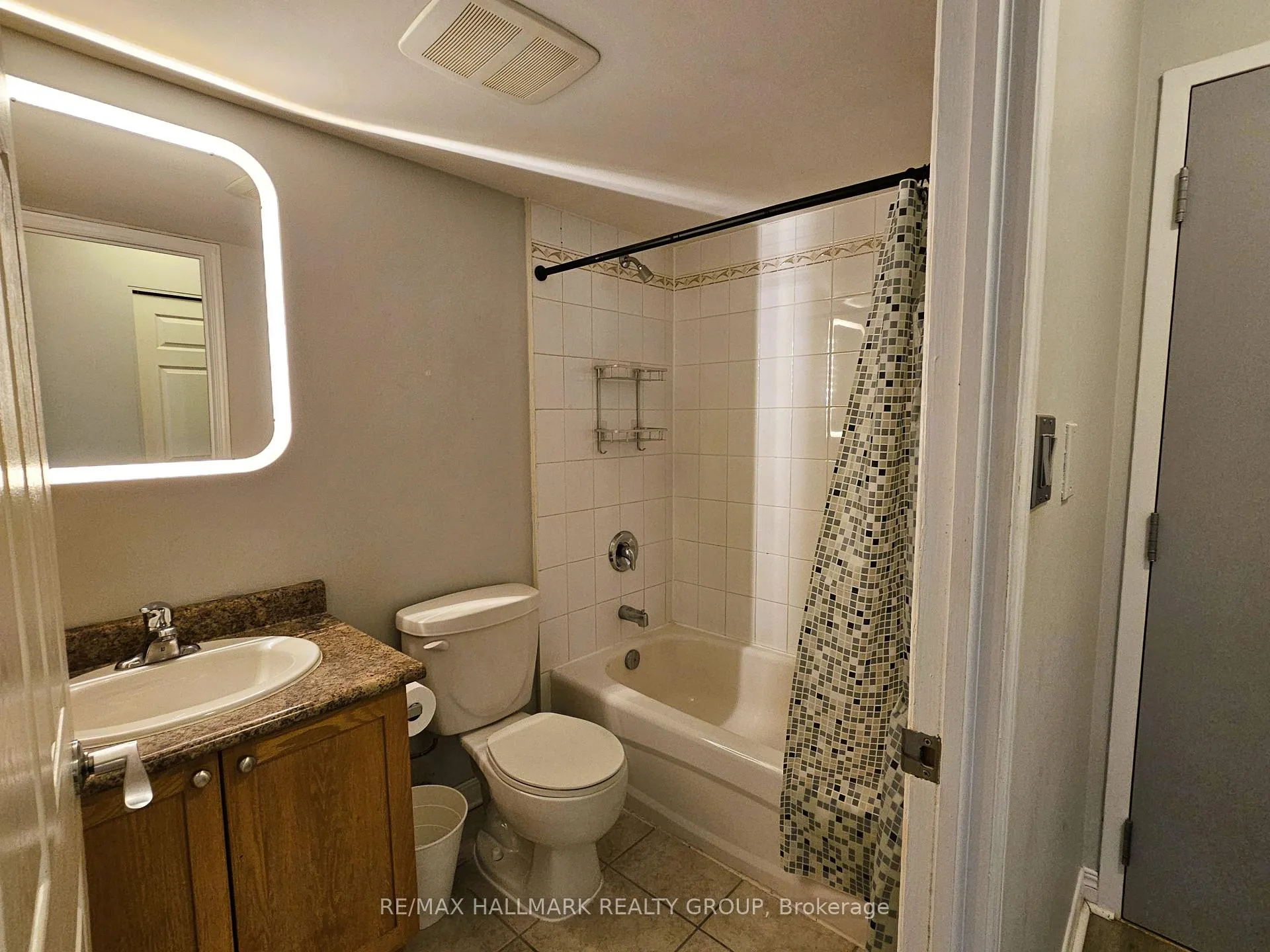 Photo 21 of Unit 308, 134 York Street, Ottawa, Lower Town/Byward Market — HOMEH