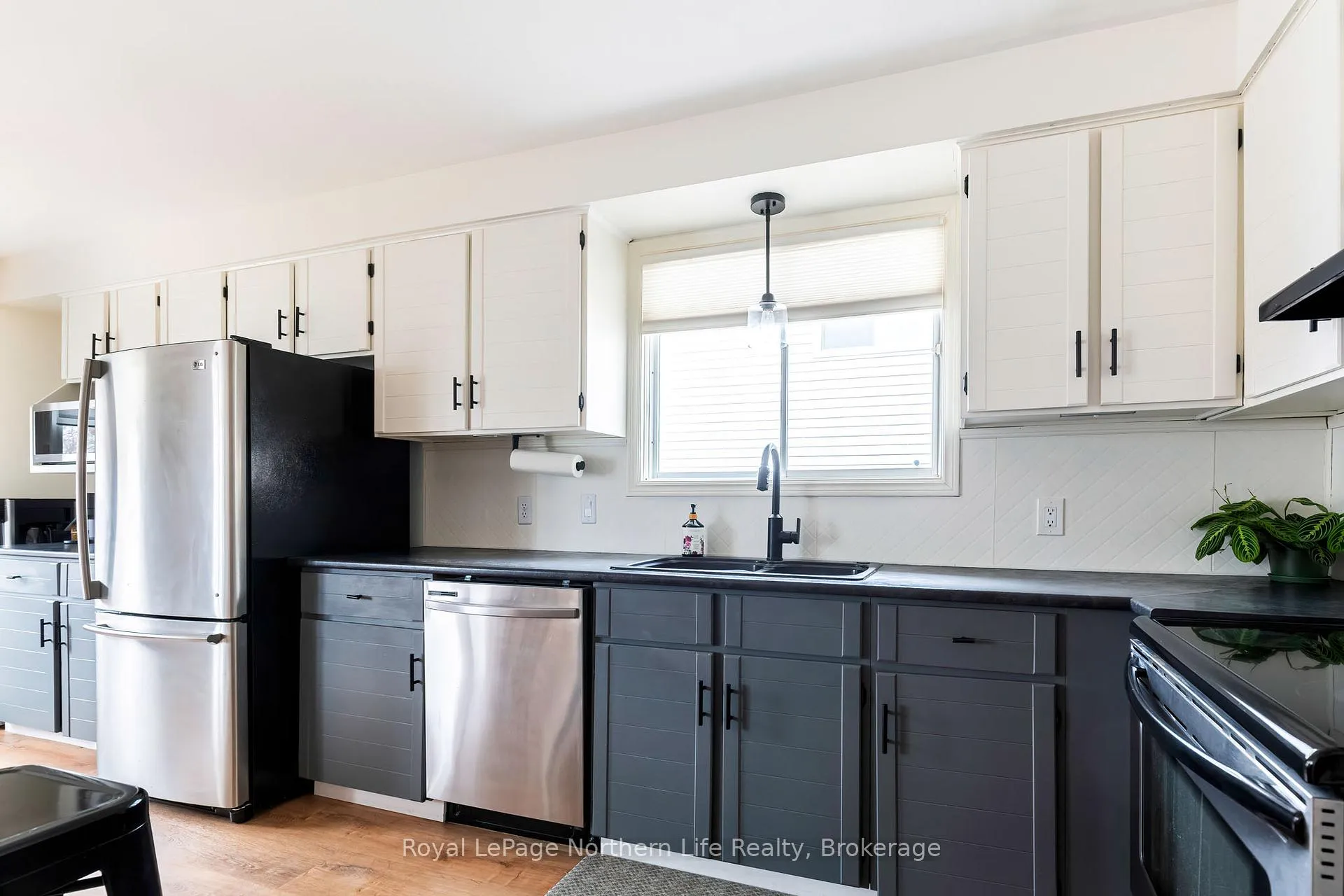 Photo 15 of 173 Massey Drive, North Bay, Ferris — HOMEH