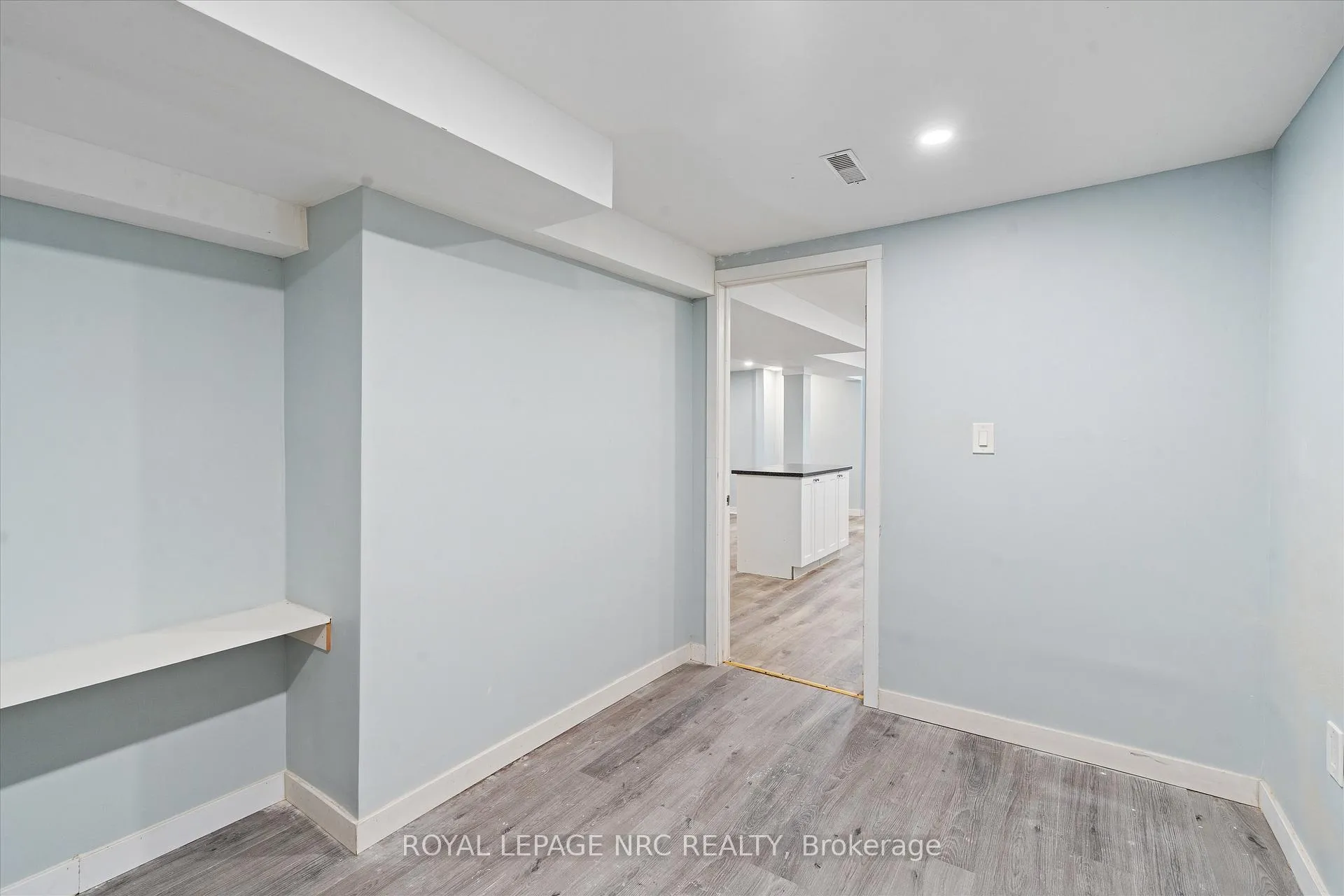 Photo 15 of Unit LOWER, 51 Jacobson Avenue, St. Catharines, Glendale/Glenridge — HOMEH