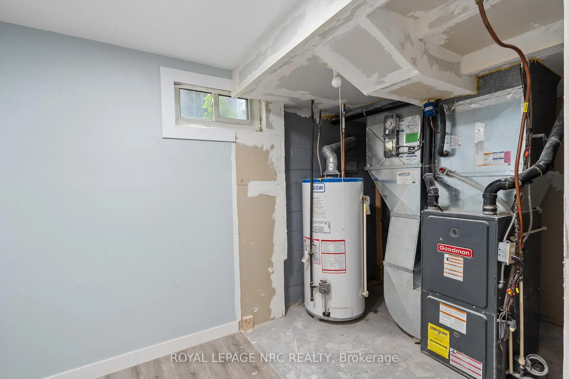 Photo 19 of Unit LOWER, 51 Jacobson Avenue, St. Catharines, Glendale/Glenridge — HOMEH