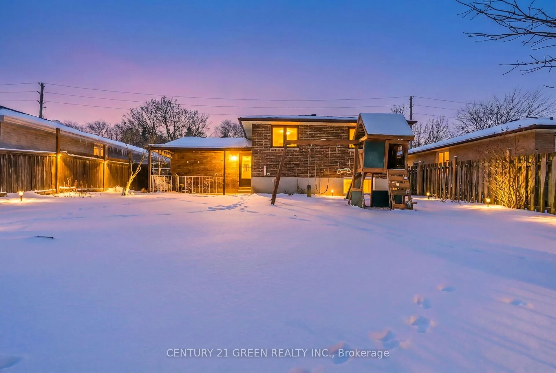 Photo 3 of 411 Imperial Road S, Guelph, Willow West/Sugarbush/West Acres — HOMEH