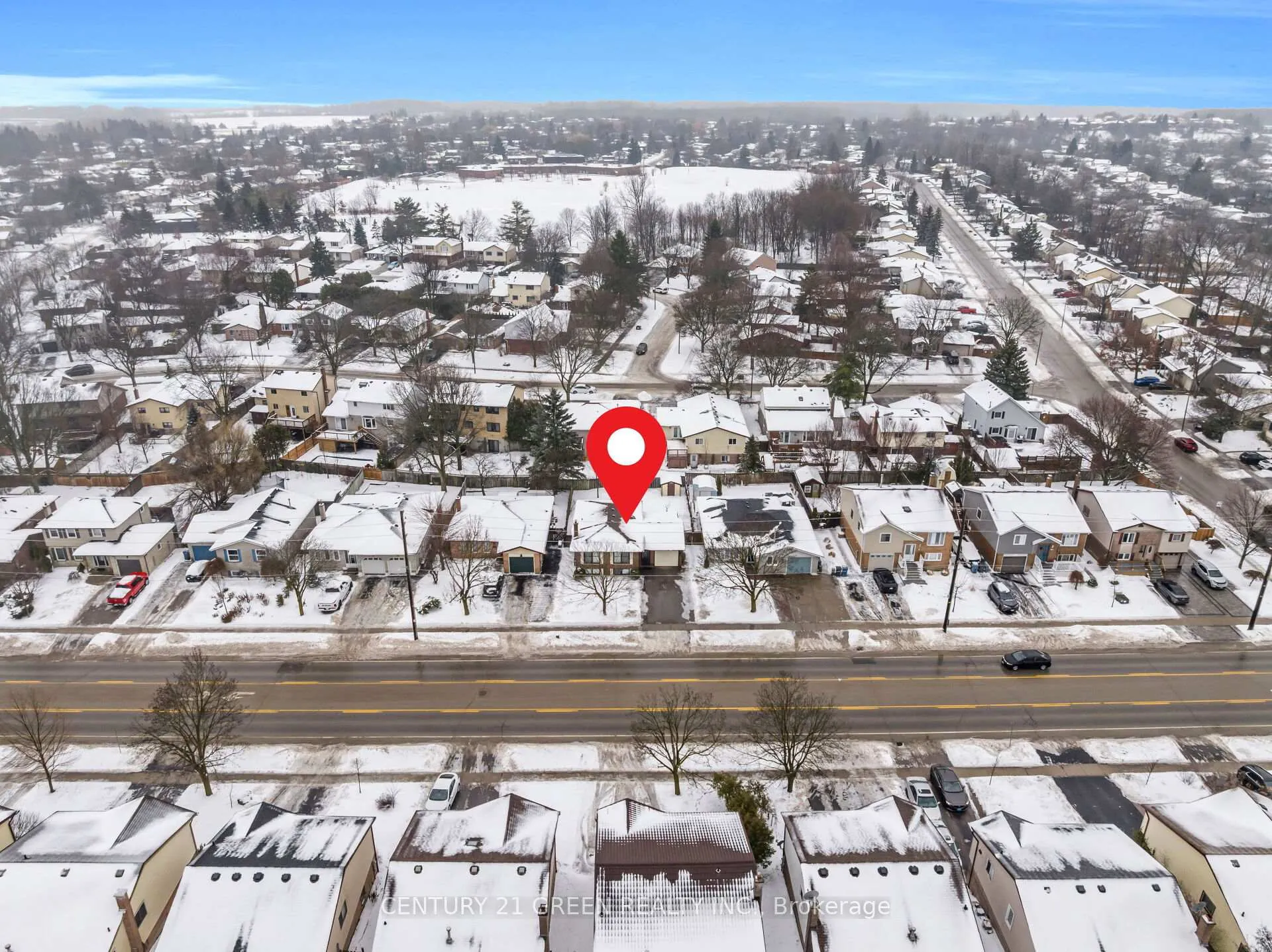 Photo 4 of 411 Imperial Road S, Guelph, Willow West/Sugarbush/West Acres — HOMEH