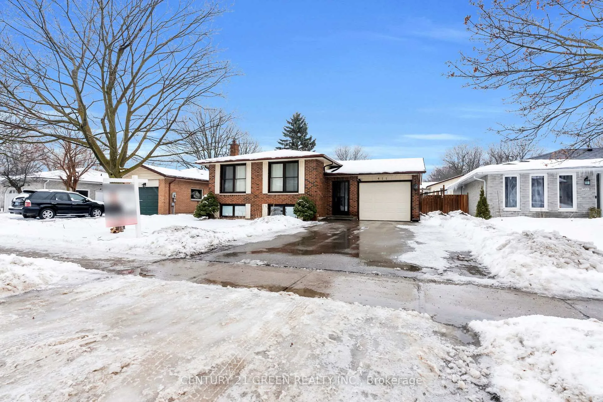 Photo 8 of 411 Imperial Road S, Guelph, Willow West/Sugarbush/West Acres — HOMEH