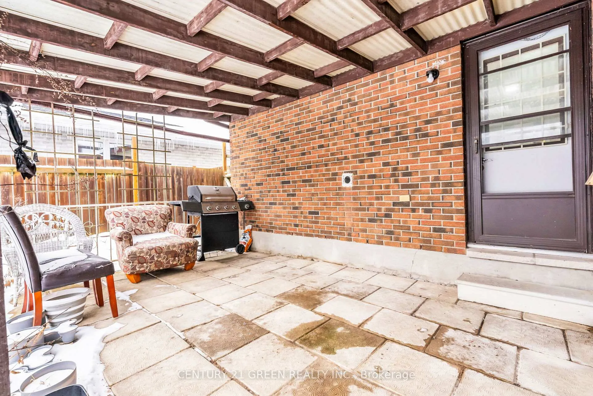 Photo 39 of 411 Imperial Road S, Guelph, Willow West/Sugarbush/West Acres — HOMEH