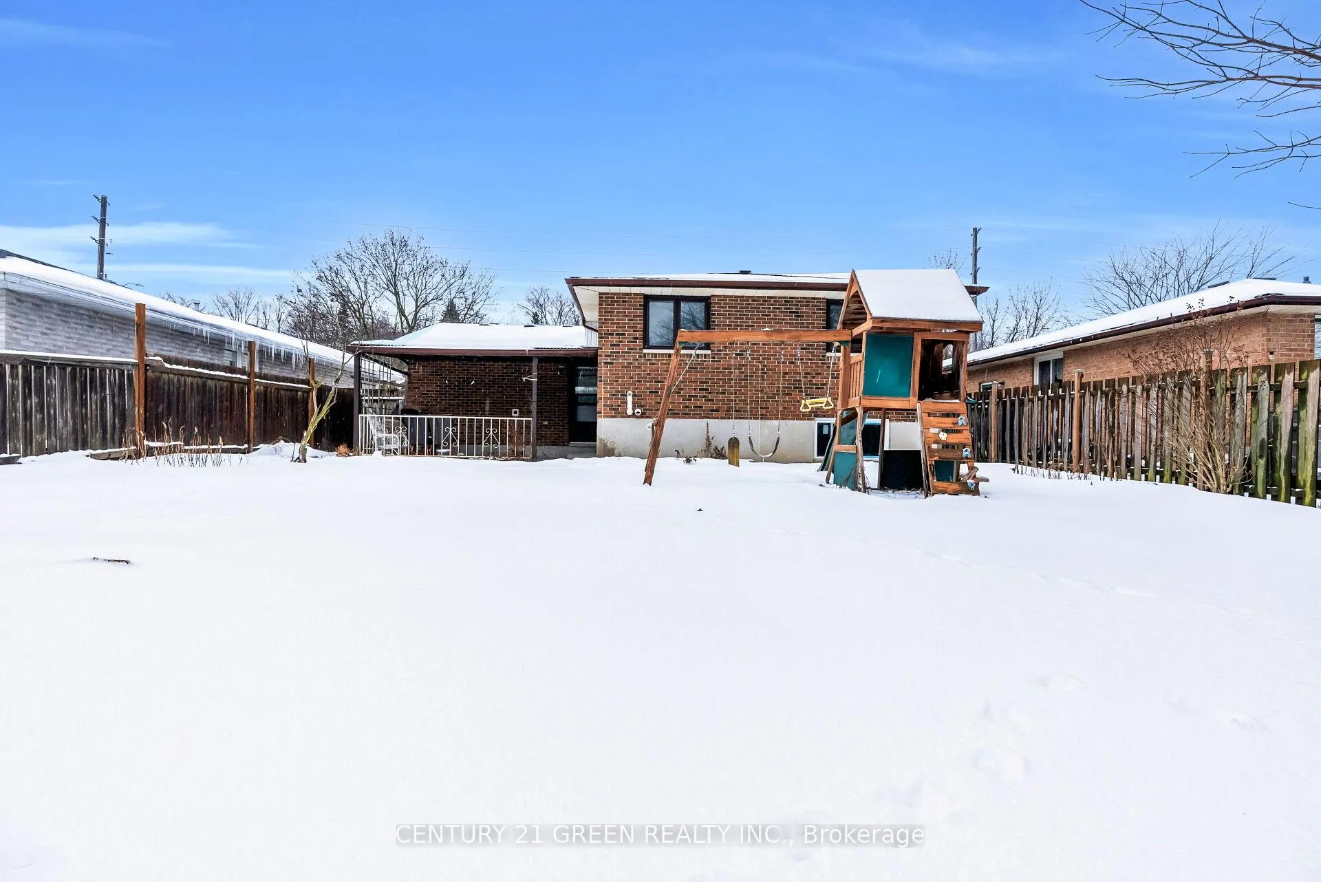 Photo 42 of 411 Imperial Road S, Guelph, Willow West/Sugarbush/West Acres — HOMEH
