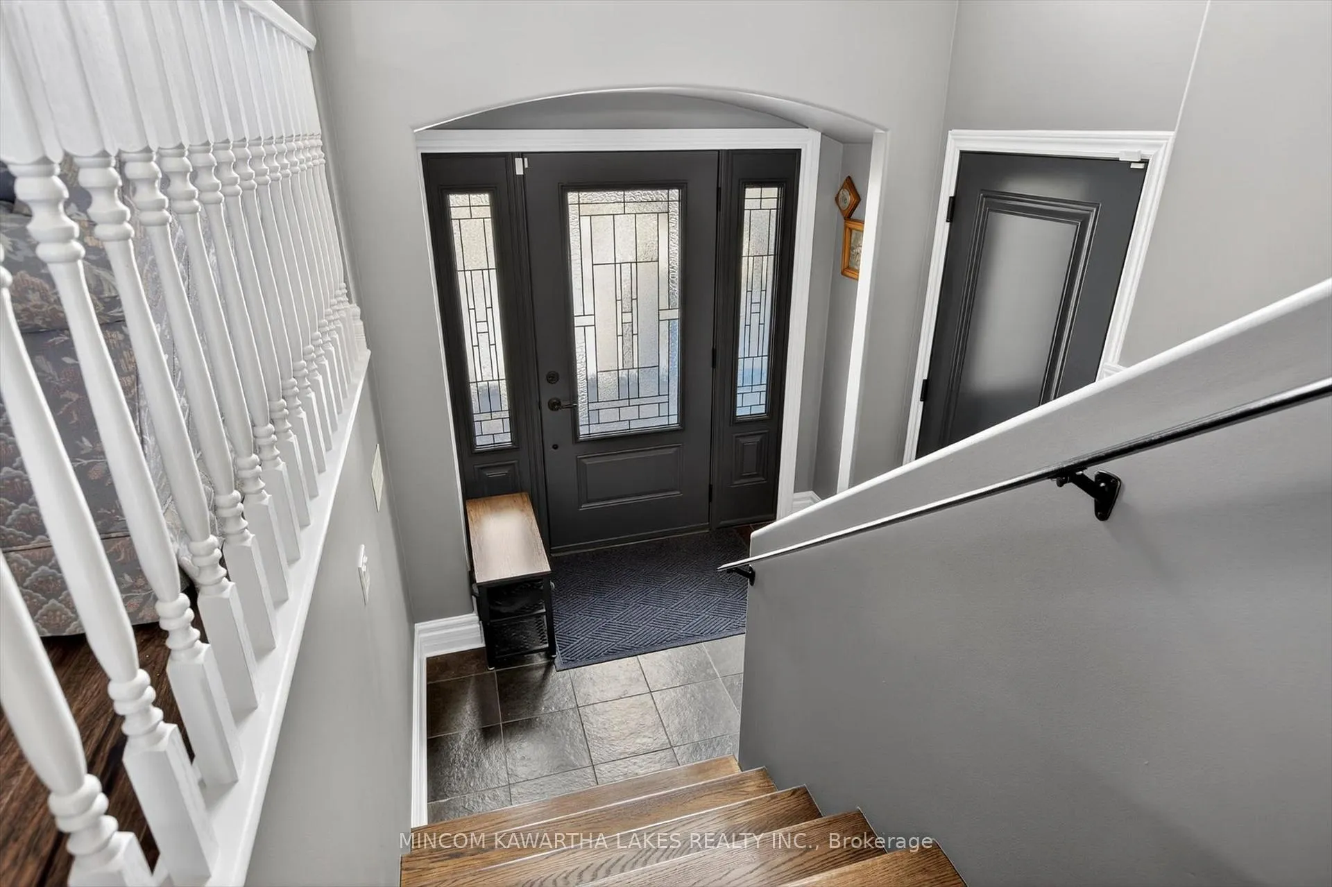 Photo 5 of 2448 Denure Drive, Peterborough, Monaghan Ward 2 — HOMEH