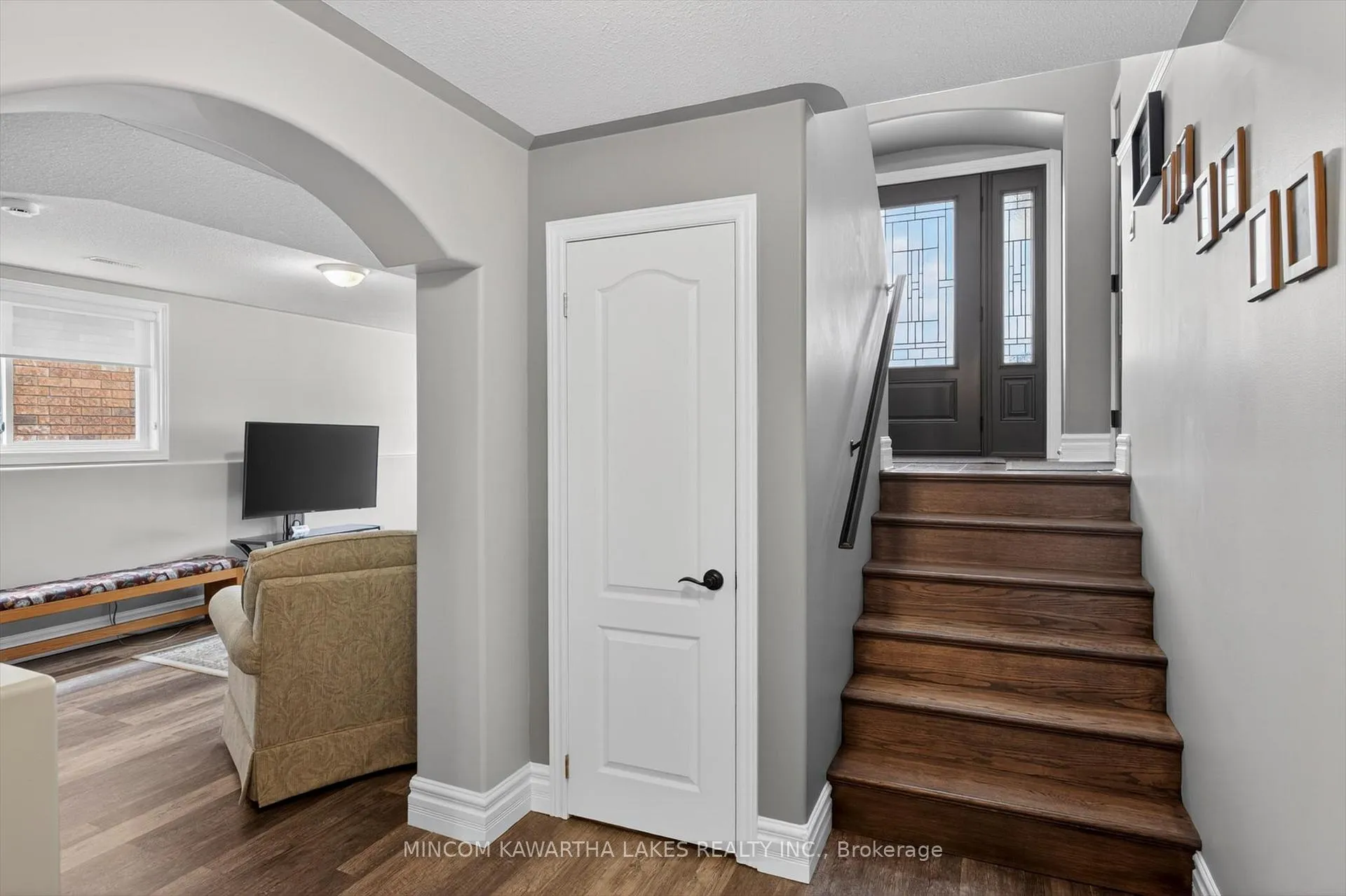 Photo 19 of 2448 Denure Drive, Peterborough, Monaghan Ward 2 — HOMEH