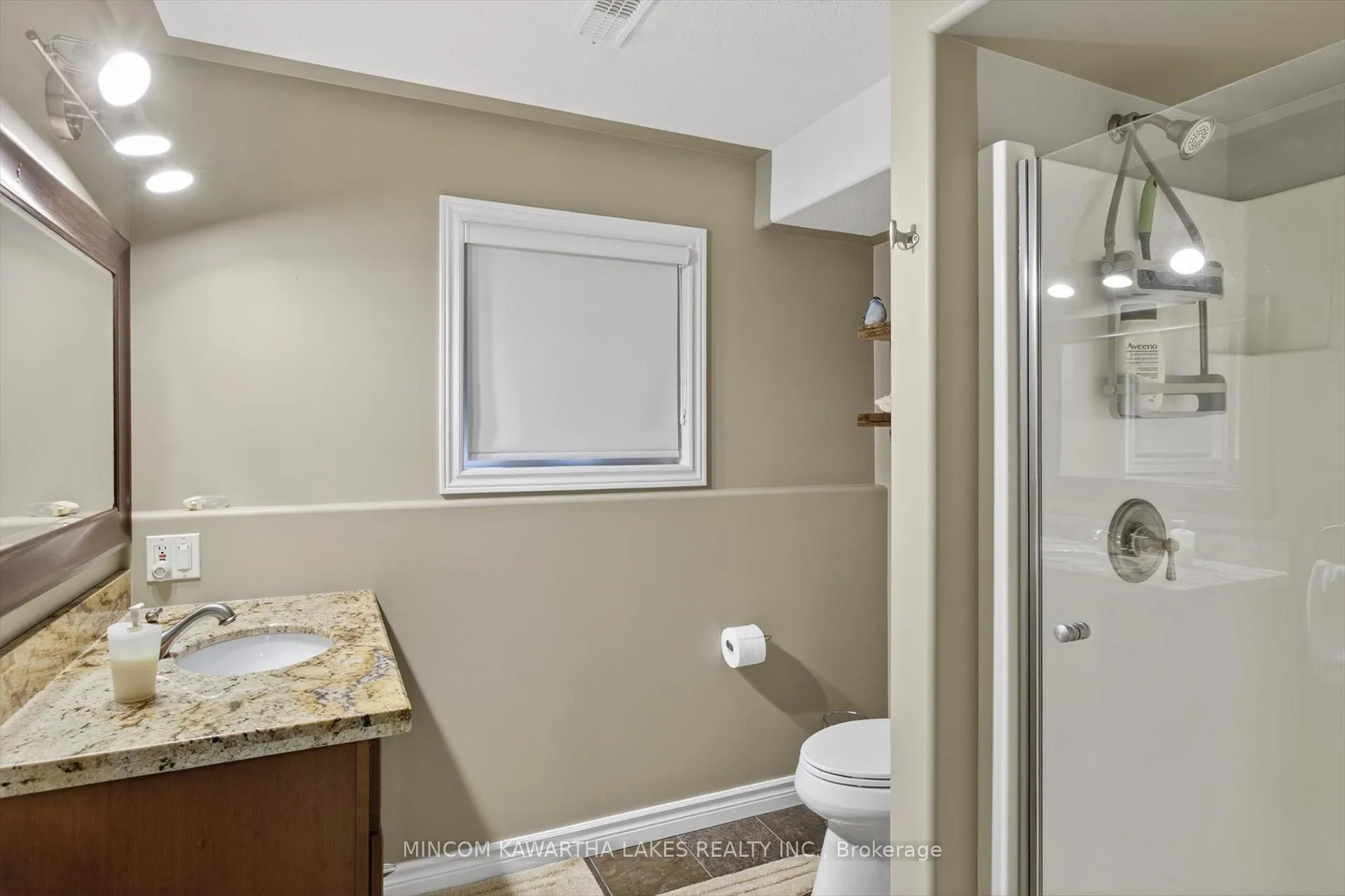 Photo 27 of 2448 Denure Drive, Peterborough, Monaghan Ward 2 — HOMEH