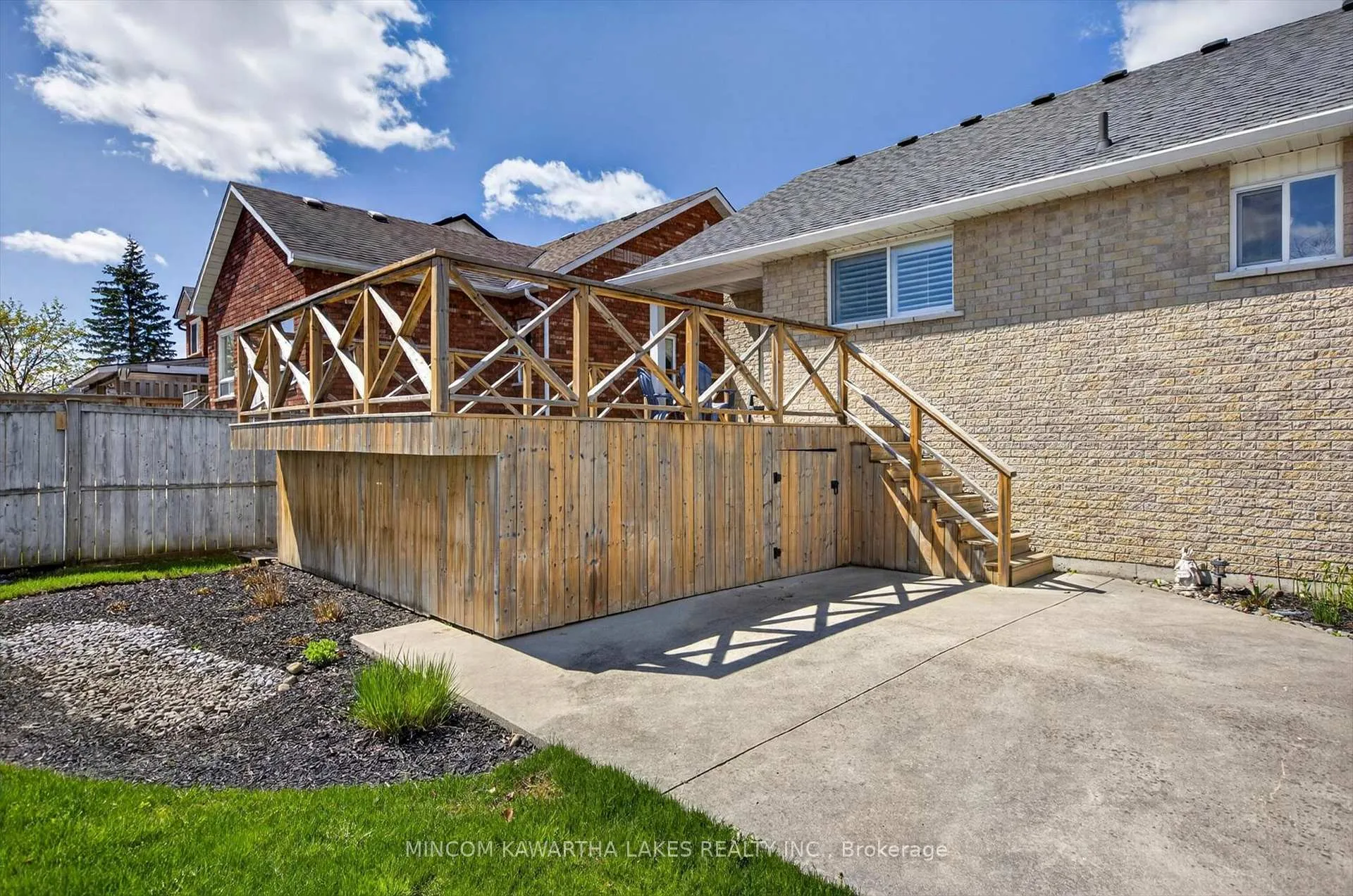 Photo 31 of 2448 Denure Drive, Peterborough, Monaghan Ward 2 — HOMEH
