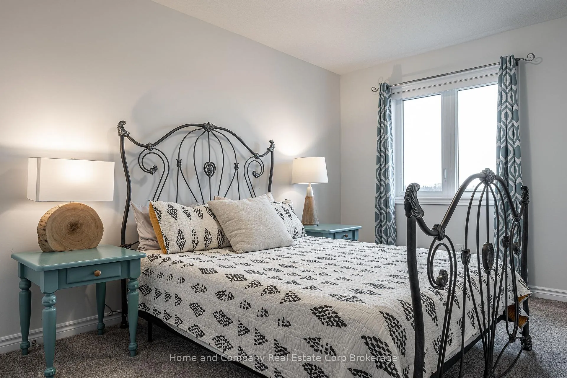 Photo 24 of 376 Bradshaw Drive, Stratford — HOMEH