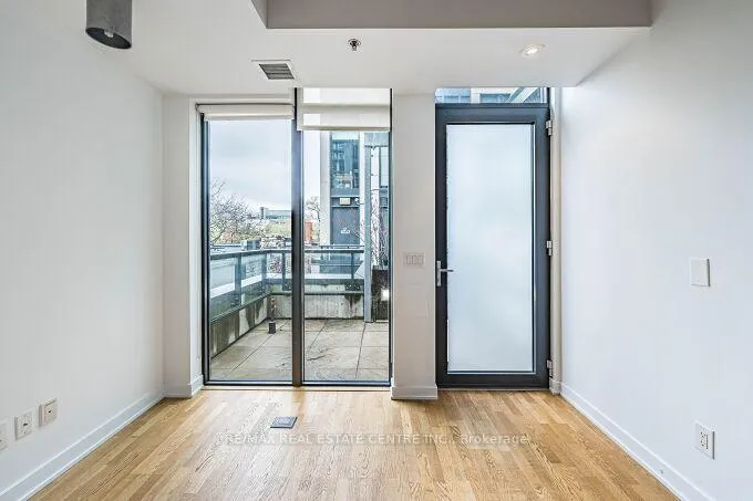 Photo 7 of Unit 315, 8 Dovercourt Road E, Toronto, Little Portugal — HOMEH