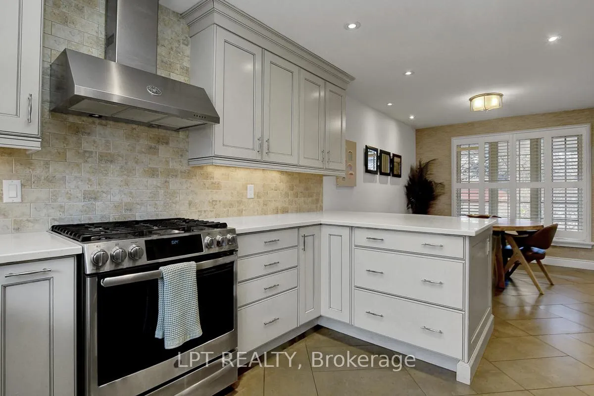 Photo 19 of 2129 Beaumont Road, Ottawa, Playfair Park — HOMEH