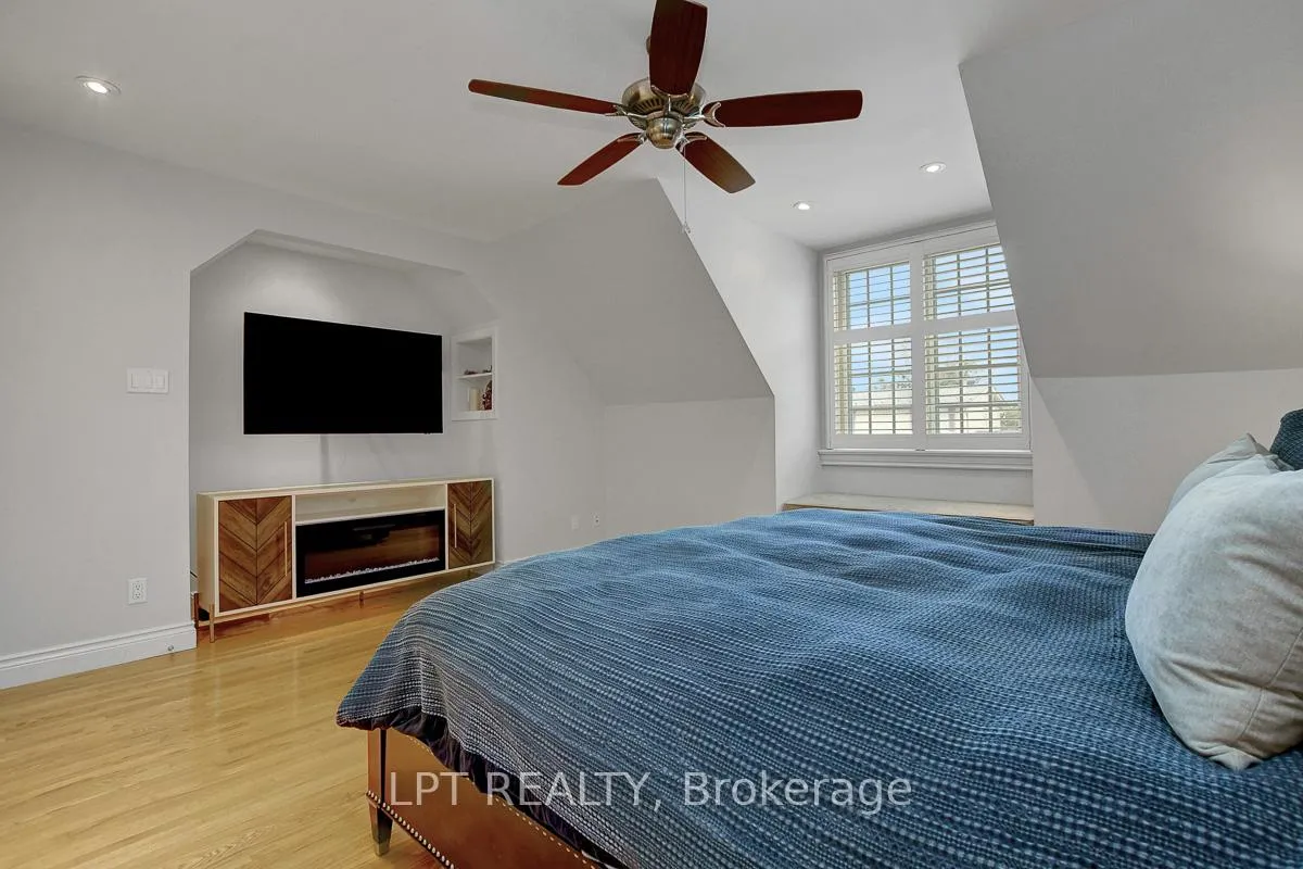 Photo 22 of 2129 Beaumont Road, Ottawa, Playfair Park — HOMEH