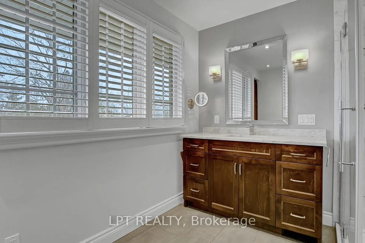 Photo 27 of 2129 Beaumont Road, Ottawa, Playfair Park — HOMEH
