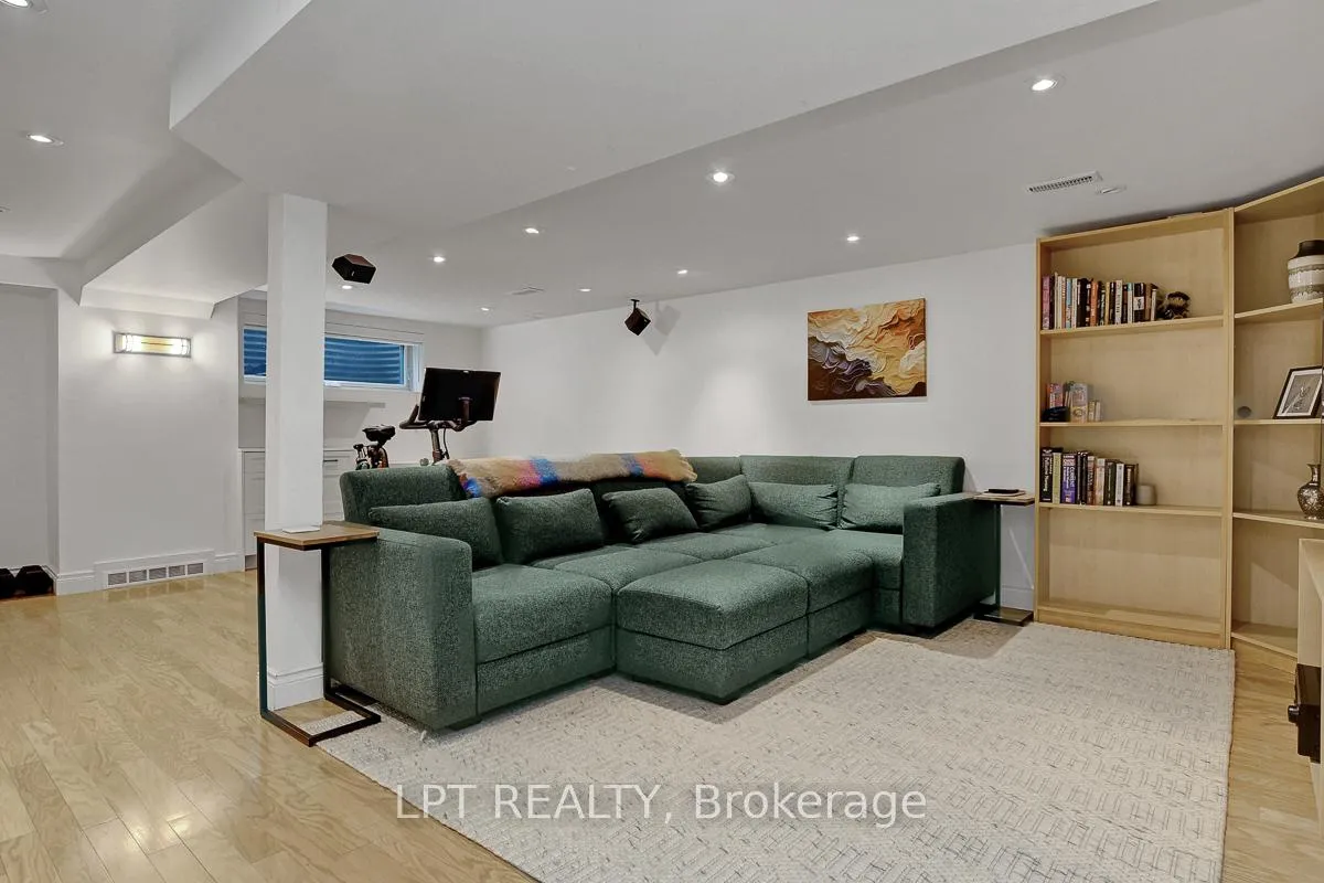 Photo 36 of 2129 Beaumont Road, Ottawa, Playfair Park — HOMEH