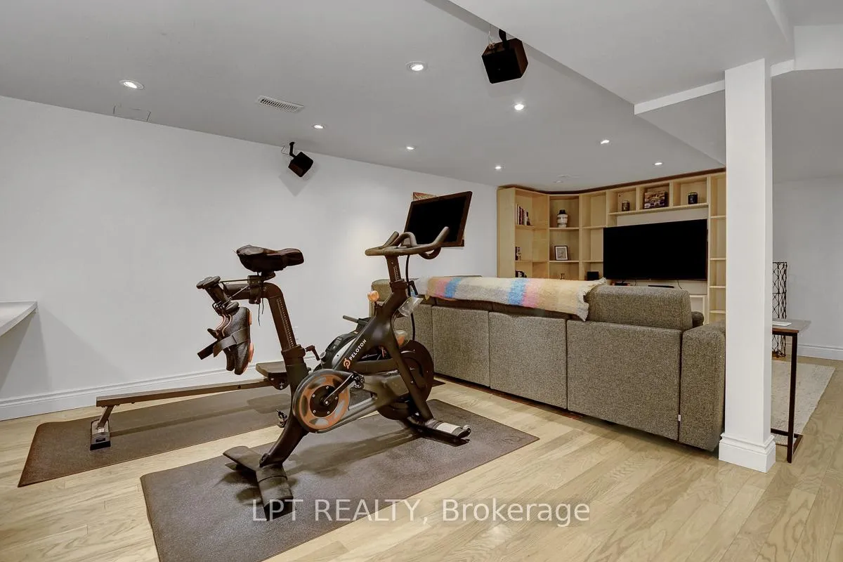 Photo 41 of 2129 Beaumont Road, Ottawa, Playfair Park — HOMEH