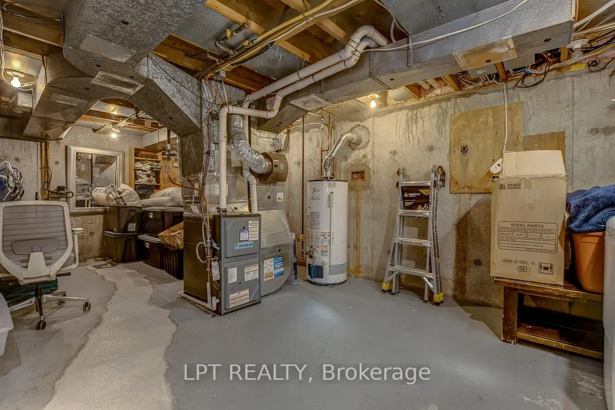 Photo 43 of 2129 Beaumont Road, Ottawa, Playfair Park — HOMEH