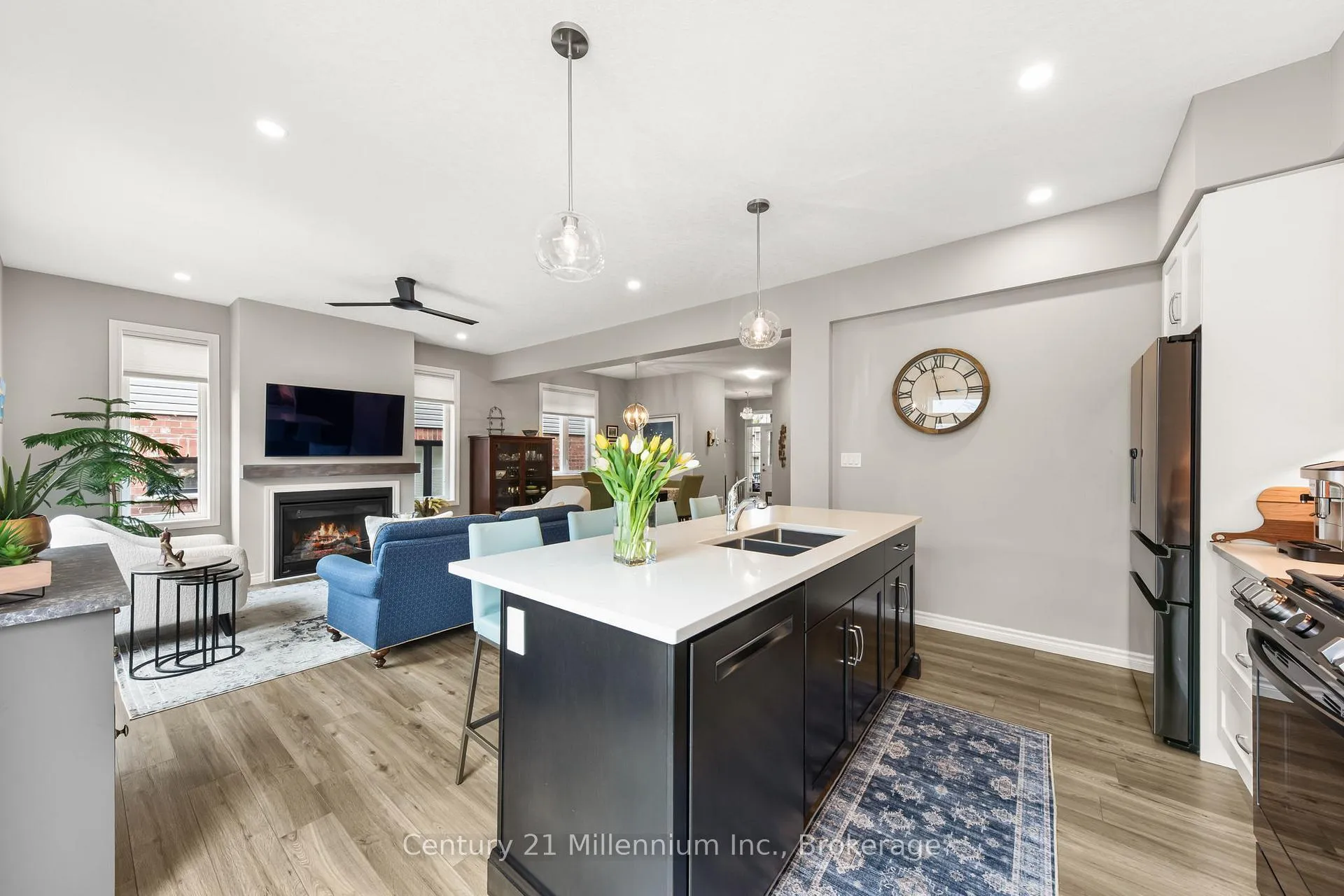 Photo 8 of 1010 Wright Drive, Midland — HOMEH