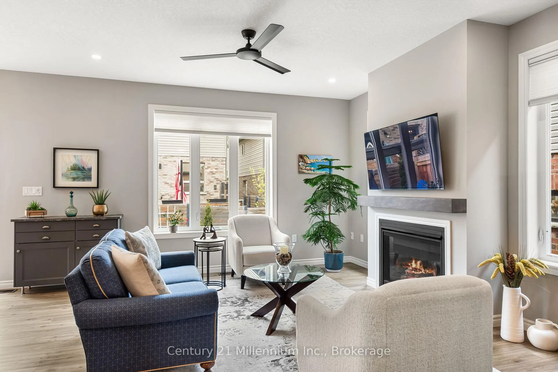 Photo 12 of 1010 Wright Drive, Midland — HOMEH