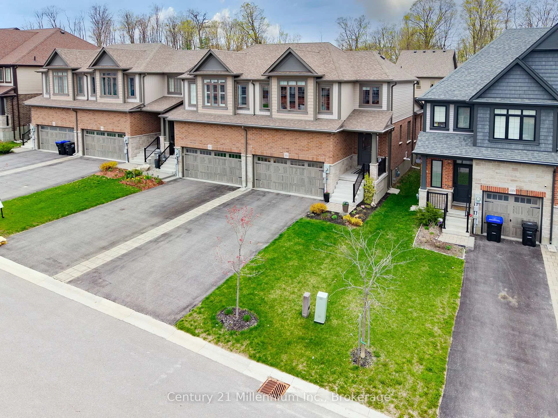 Photo 3 of 1010 Wright Drive, Midland — HOMEH