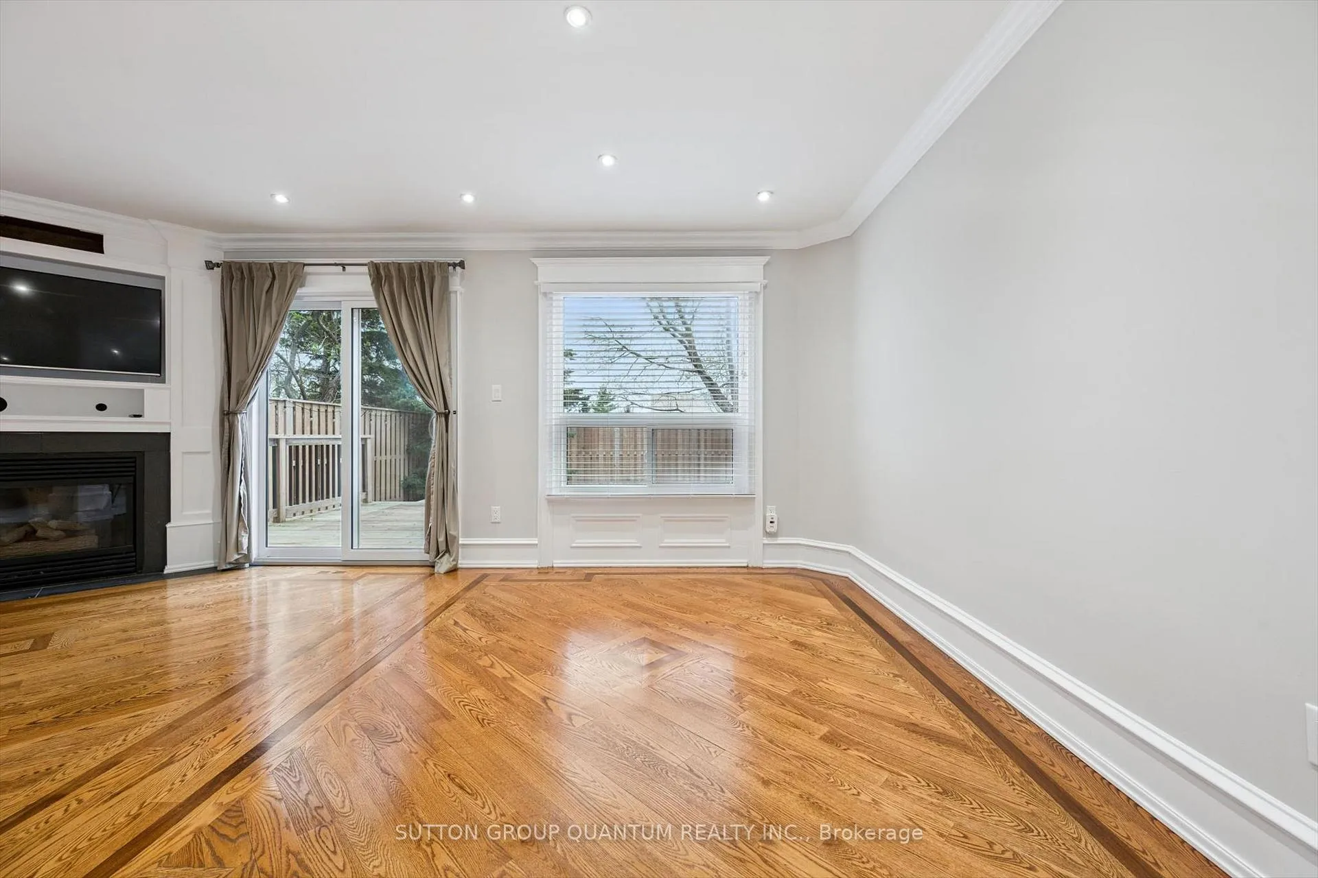 Photo 11 of 1253 Glen Valley Road, Oakville, West Oak Trails — HOMEH