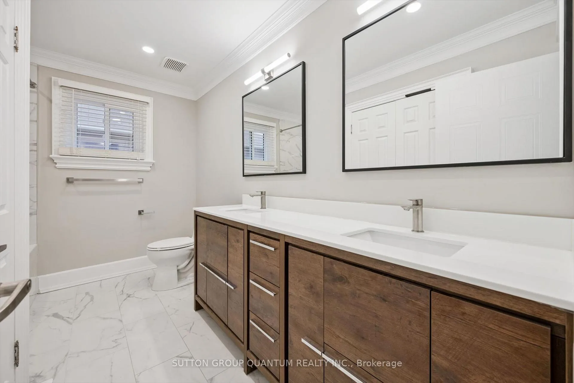 Photo 24 of 1253 Glen Valley Road, Oakville, West Oak Trails — HOMEH