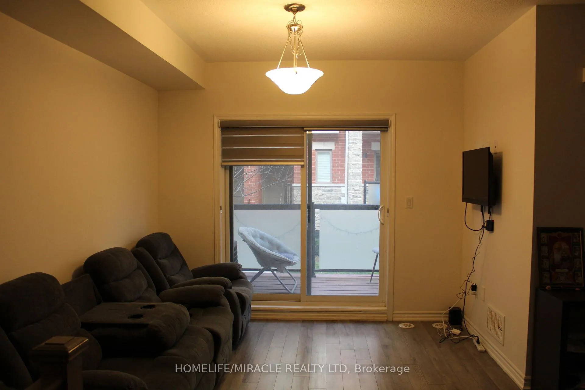 Photo 6 of Unit 5, 240 Lagerfeld Drive, Brampton, Northwest Brampton — HOMEH