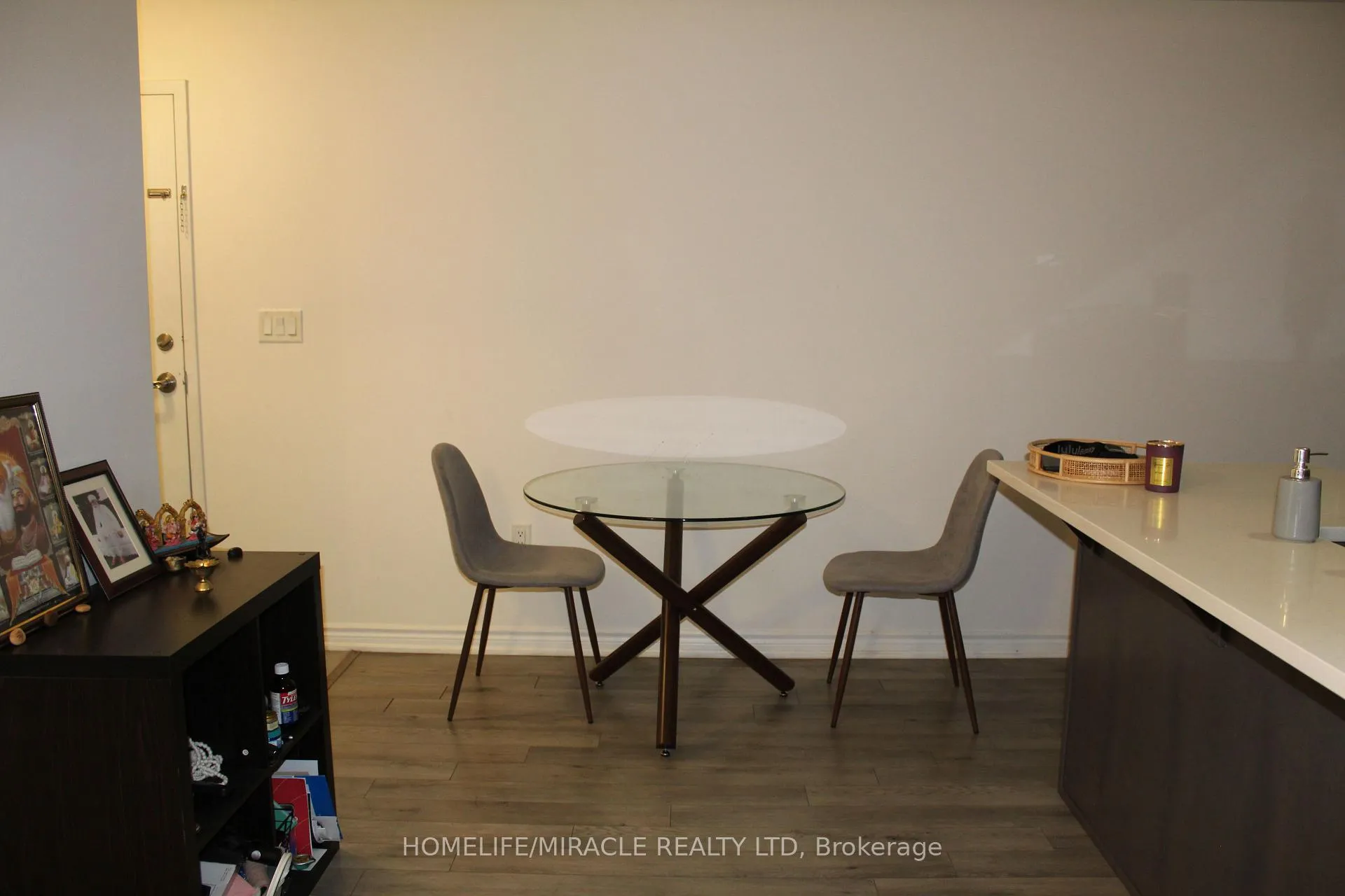 Photo 7 of Unit 5, 240 Lagerfeld Drive, Brampton, Northwest Brampton — HOMEH