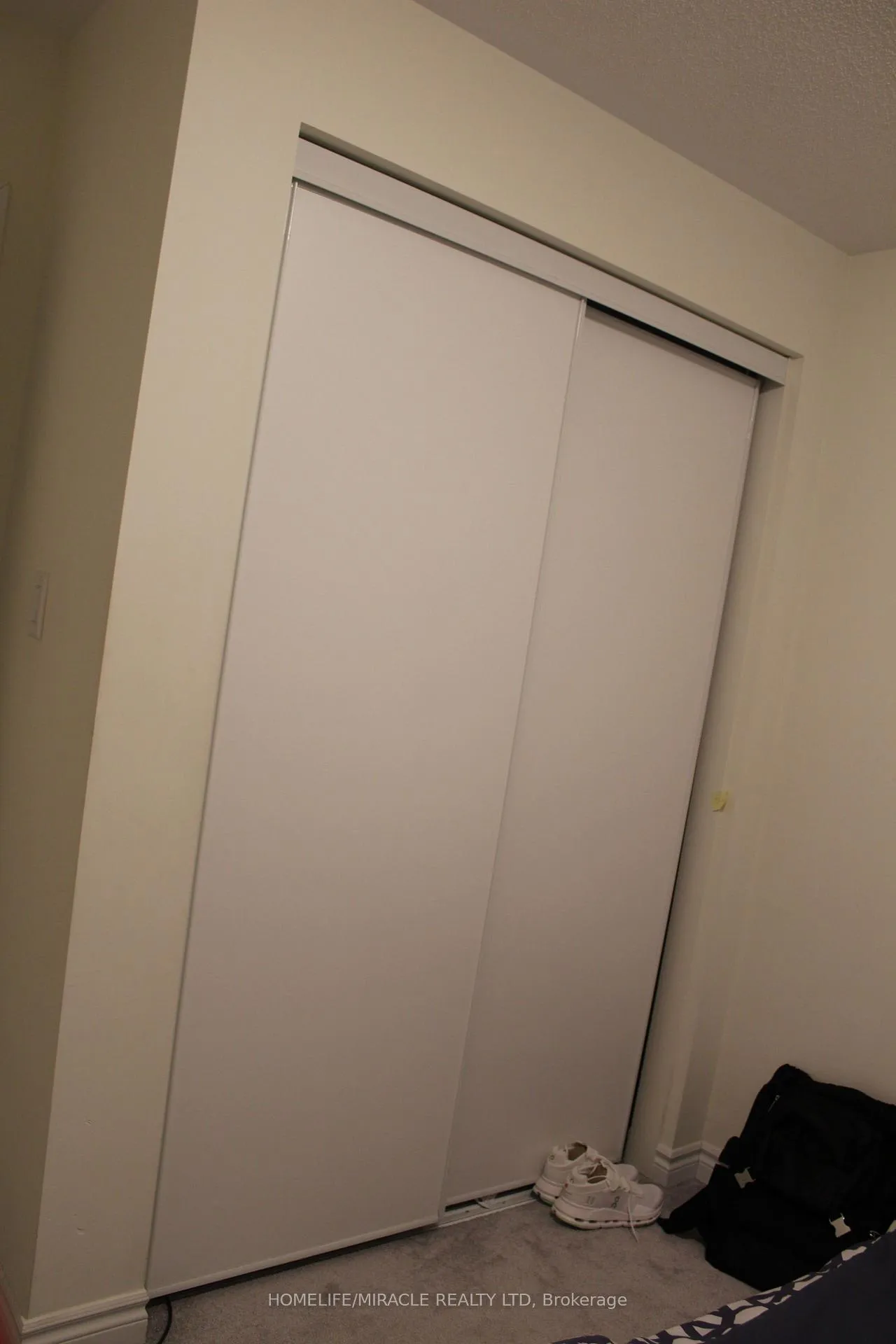 Photo 14 of Unit 5, 240 Lagerfeld Drive, Brampton, Northwest Brampton — HOMEH