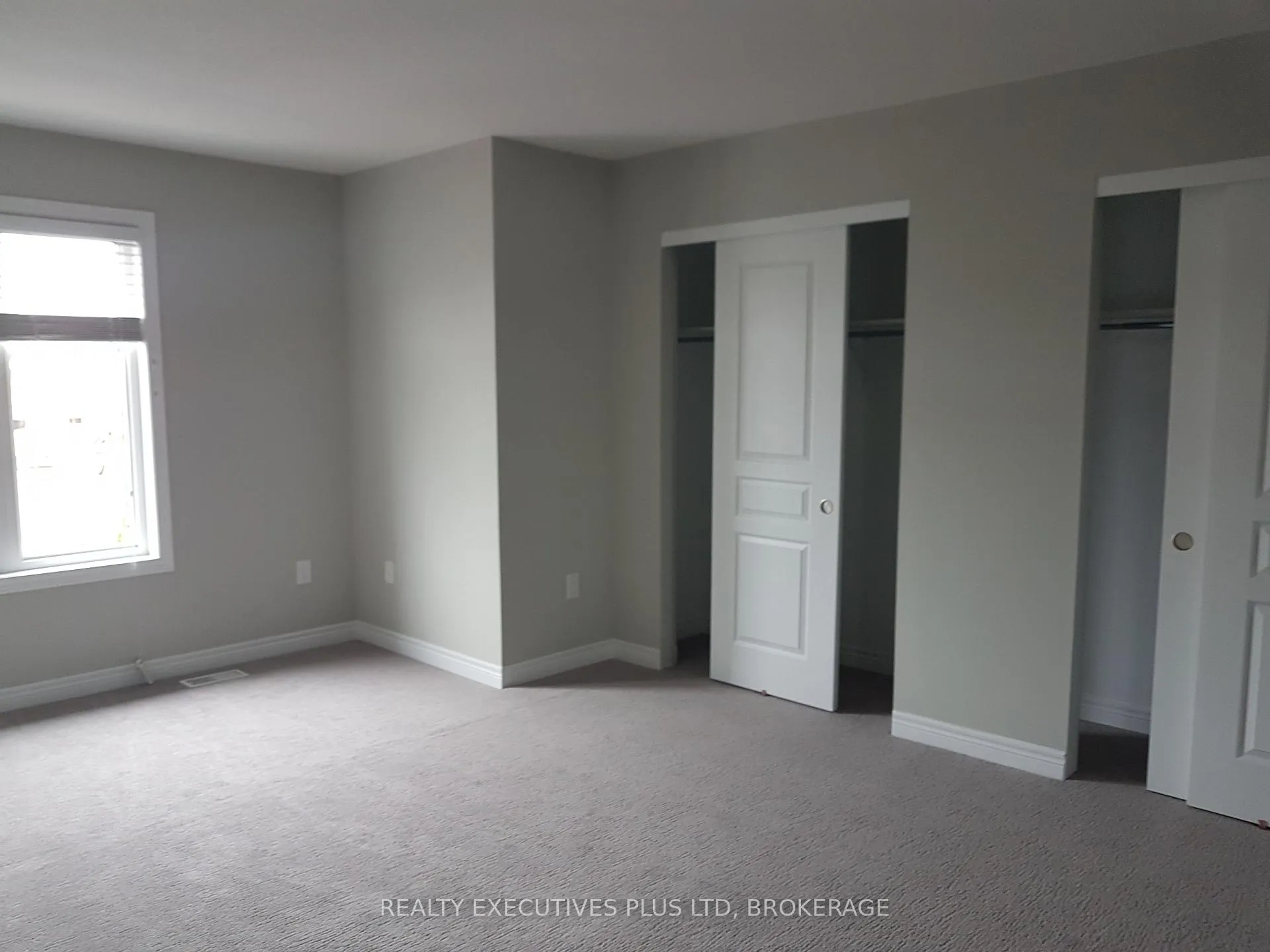 Photo 6 of Unit 3, 7768 Ascot Circle, Niagara Falls, Ascot — HOMEH