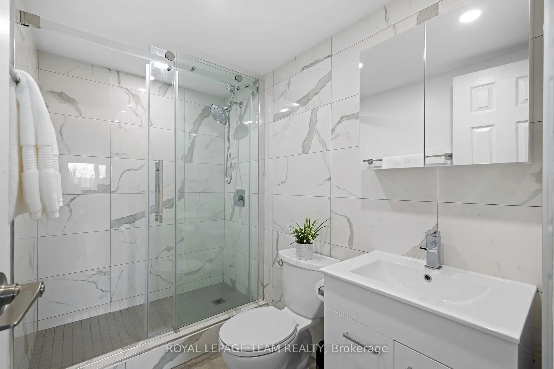 Photo 26 of Unit 1507, 1500 Riverside Drive, Ottawa, Riverview Park — HOMEH
