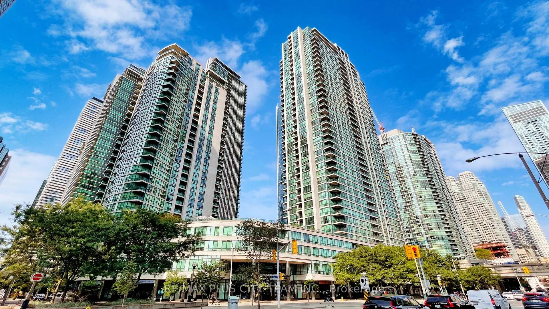 Photo 33 of Unit 303, 16 Yonge Street, Toronto, Waterfront Communities — HOMEH
