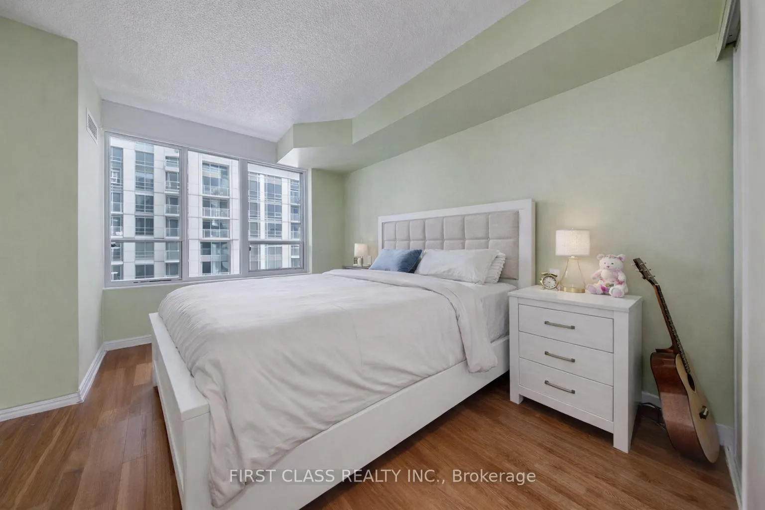 Photo 7 of Unit 2813, 761 Bay Street, Toronto, Bay Street Corridor — HOMEH