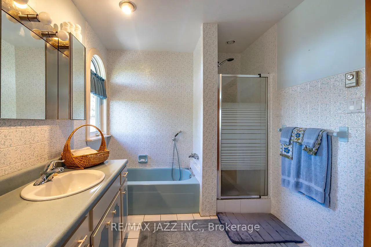 Photo 29 of 1249 Glen Miller Road, Quinte West, Sidney Ward — HOMEH