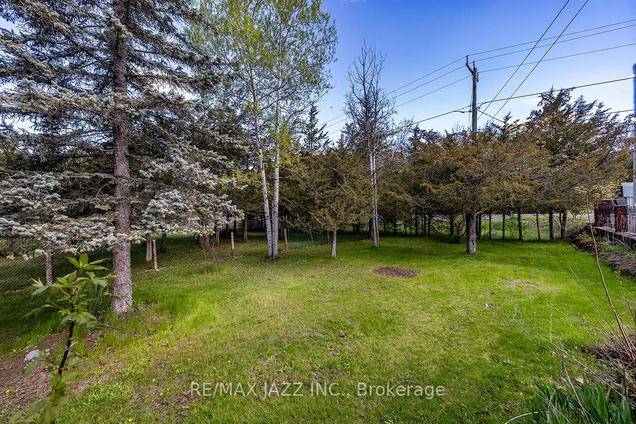 Photo 38 of 1249 Glen Miller Road, Quinte West, Sidney Ward — HOMEH