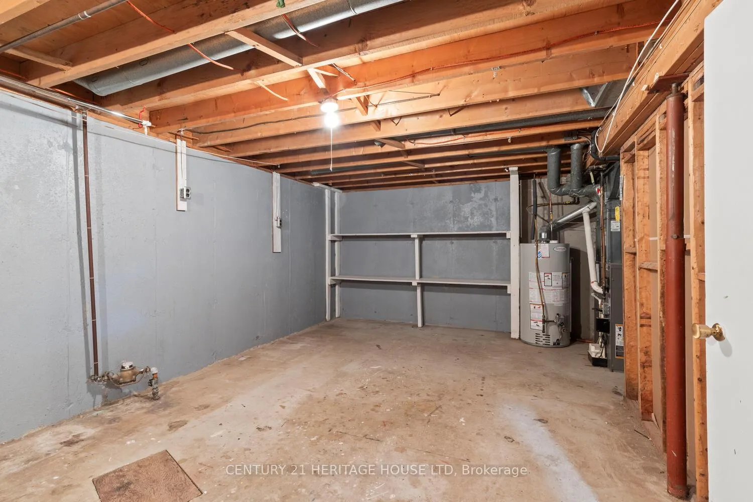Photo 33 of 57 Vanbuskirk Drive, St. Thomas — HOMEH