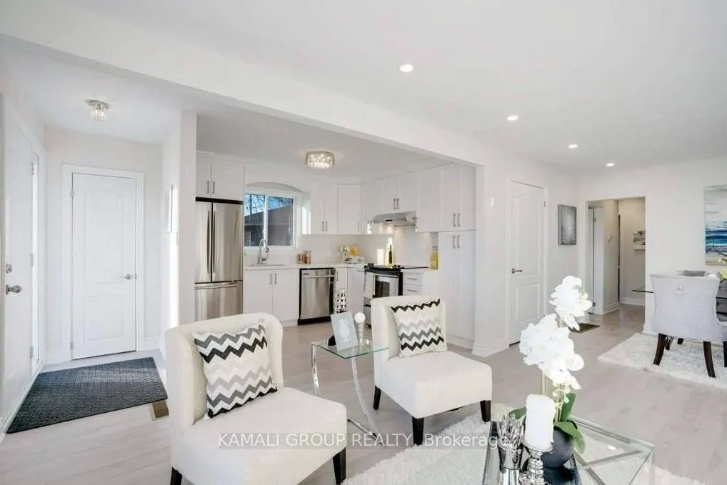 Photo 4 of Unit MAIN, 76 Walter Avenue, Newmarket, Bristol-London — HOMEH