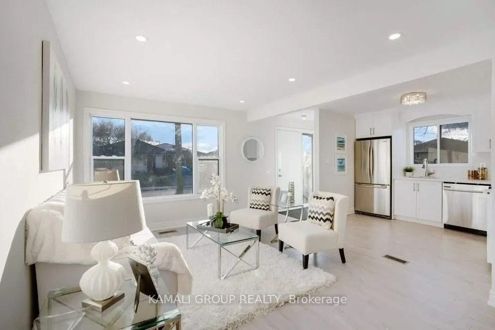 Photo 5 of Unit MAIN, 76 Walter Avenue, Newmarket, Bristol-London — HOMEH