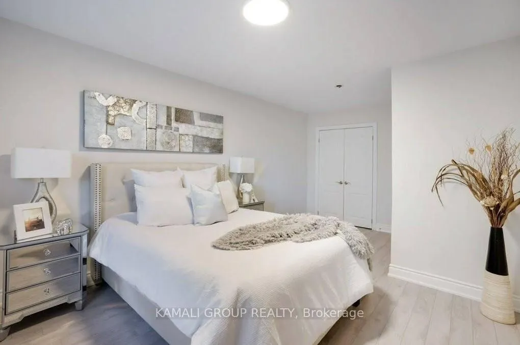 Photo 9 of Unit MAIN, 76 Walter Avenue, Newmarket, Bristol-London — HOMEH