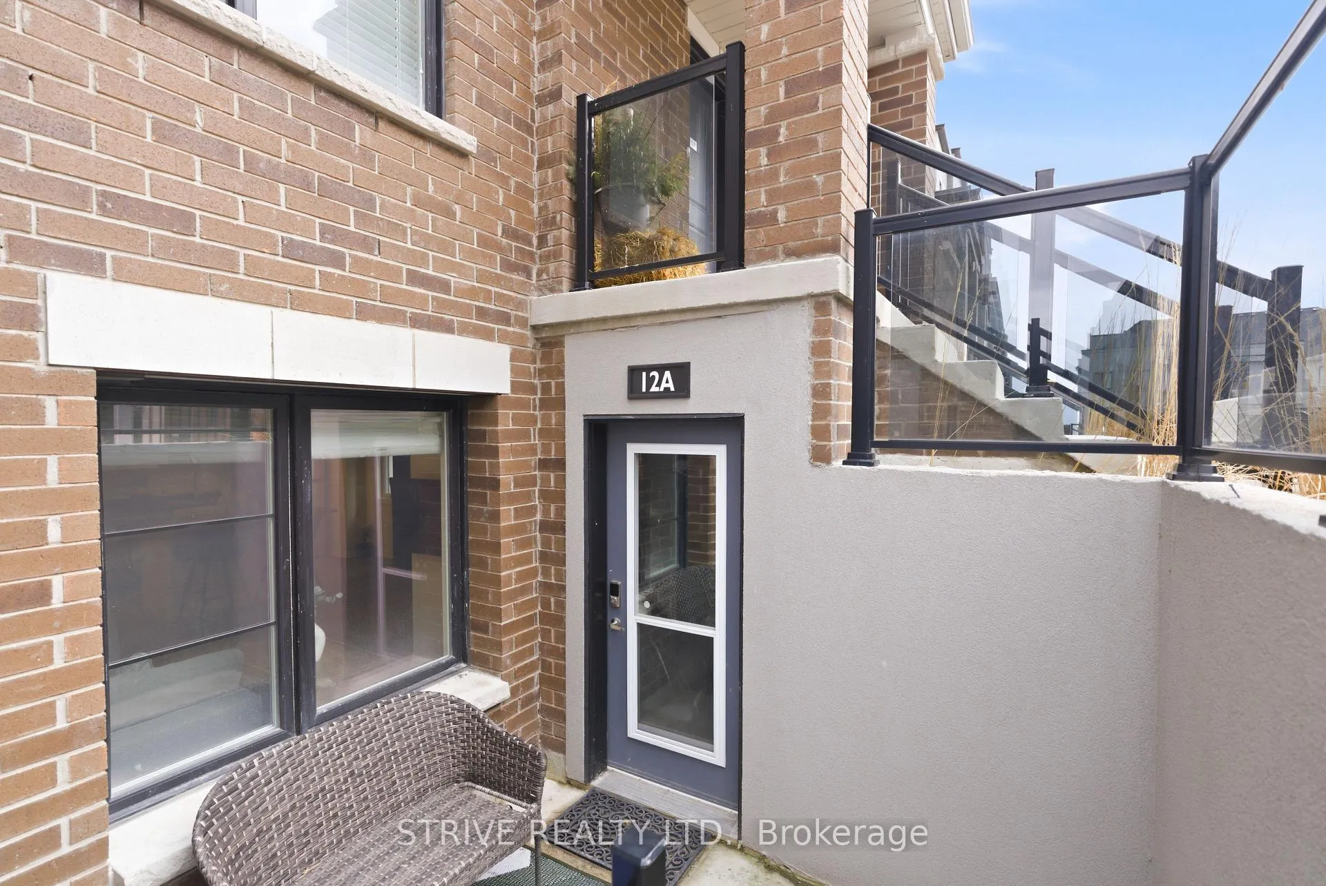 Photo 2 of Unit 12A, 12 A Lookout Drive, Clarington, Bowmanville — HOMEH