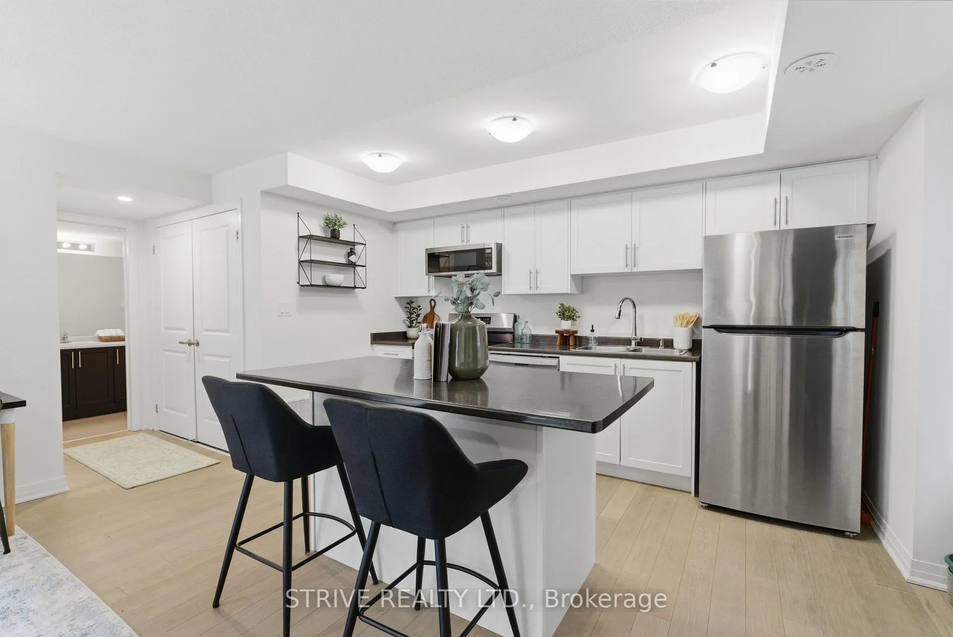 Photo 9 of Unit 12A, 12 A Lookout Drive, Clarington, Bowmanville — HOMEH