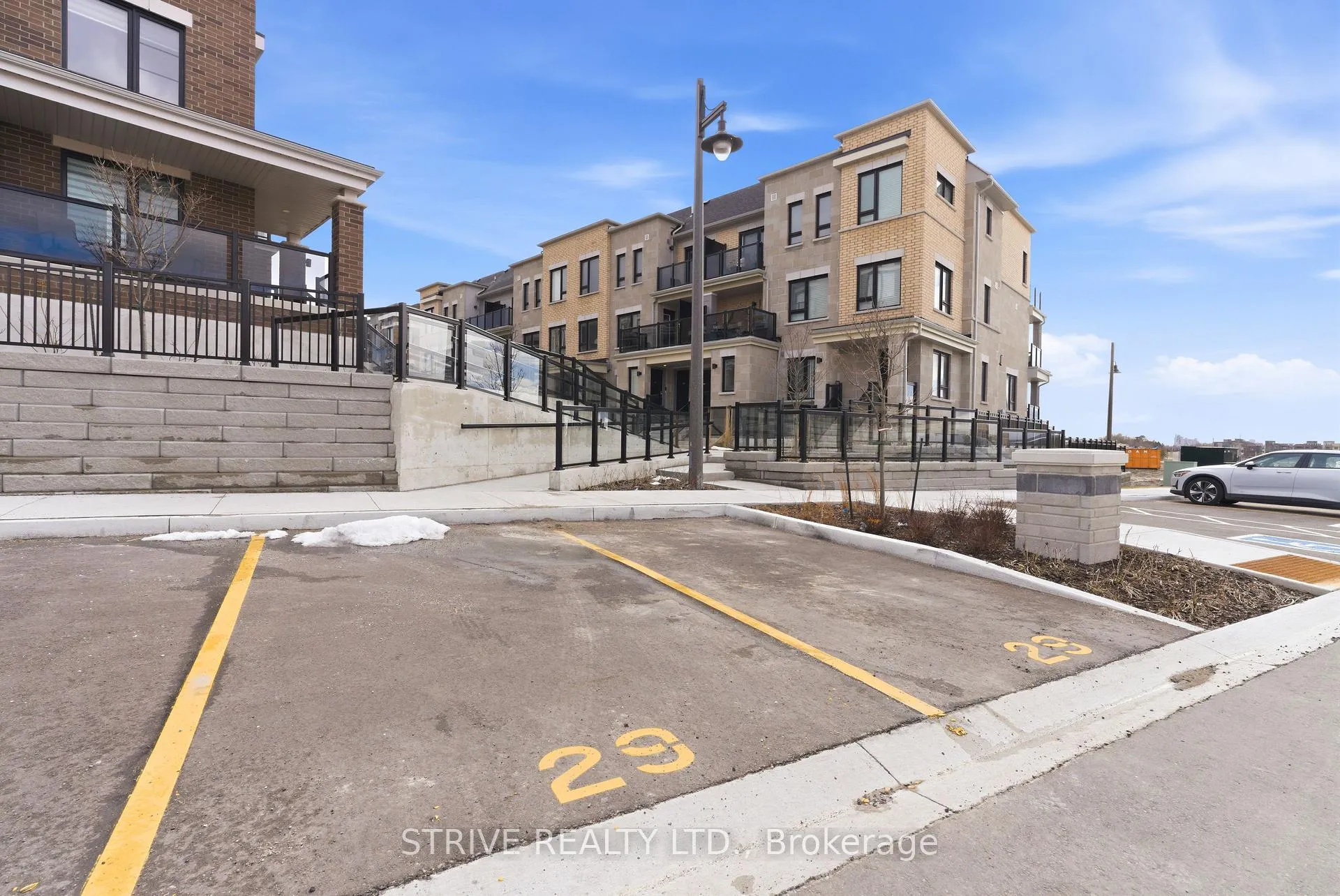 Photo 30 of Unit 12A, 12 A Lookout Drive, Clarington, Bowmanville — HOMEH