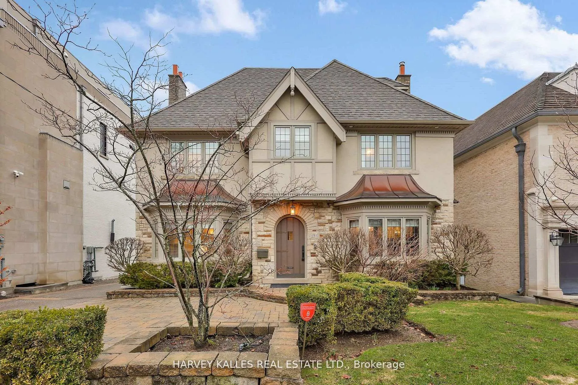 Photo 1 of 12 Killarney Road, Toronto, Forest Hill South — HOMEH
