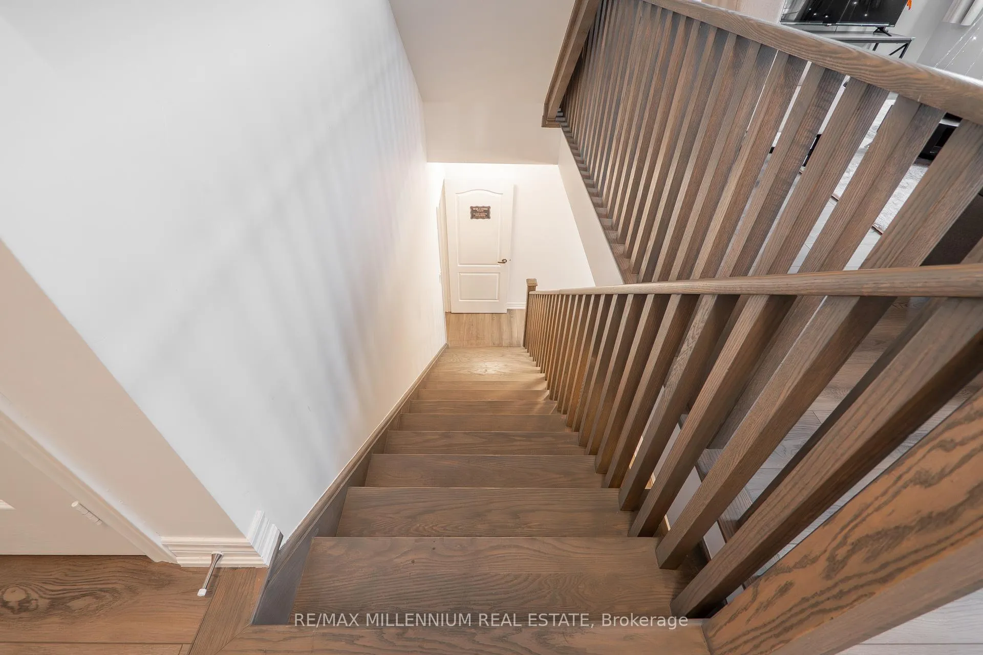 Photo 11 of 505 Dundas Street E, Oakville, Joshua Meadows — HOMEH