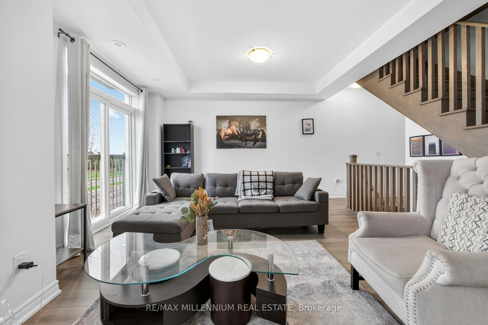 Photo 15 of 505 Dundas Street E, Oakville, Joshua Meadows — HOMEH