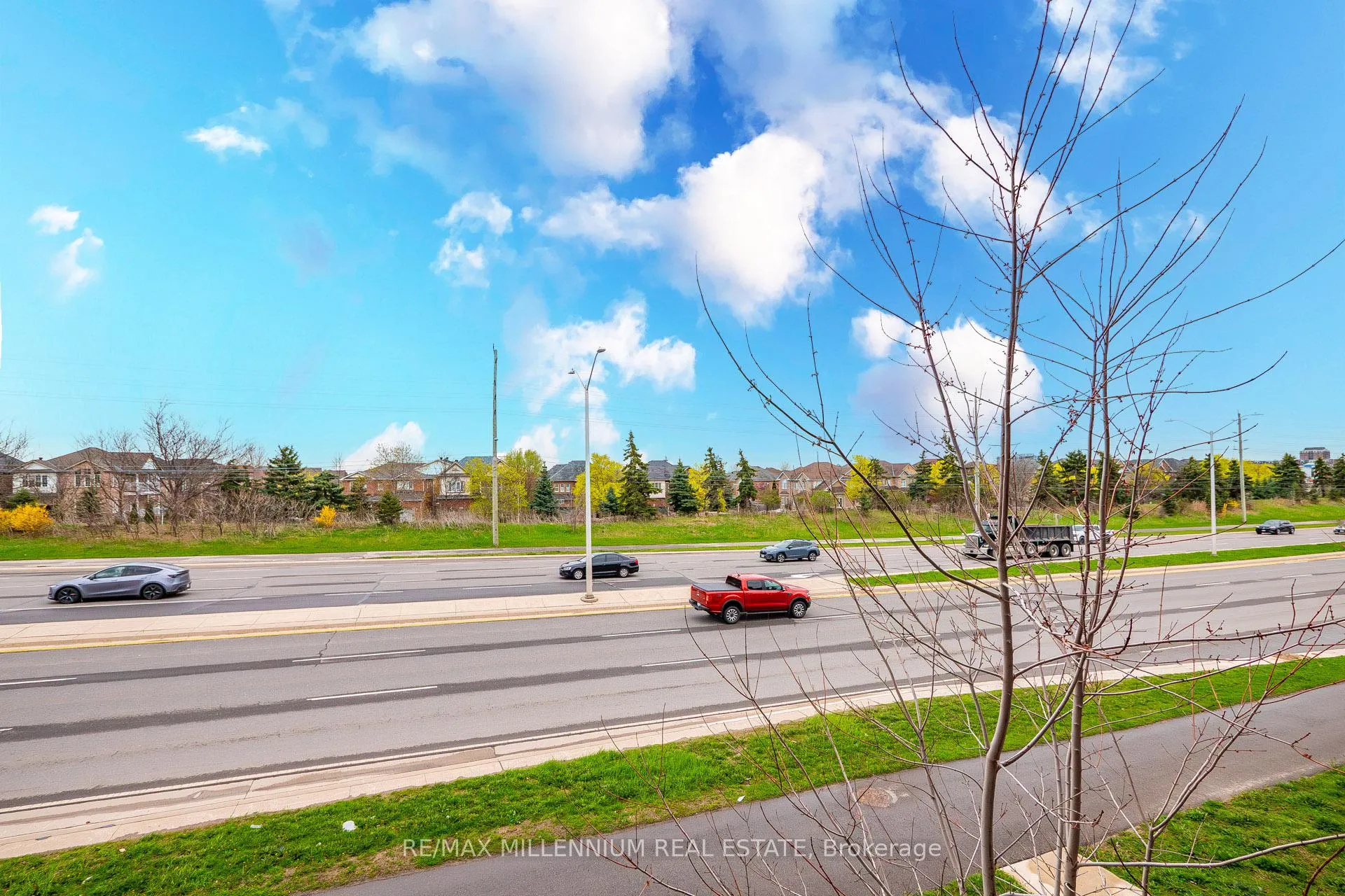 Photo 16 of 505 Dundas Street E, Oakville, Joshua Meadows — HOMEH